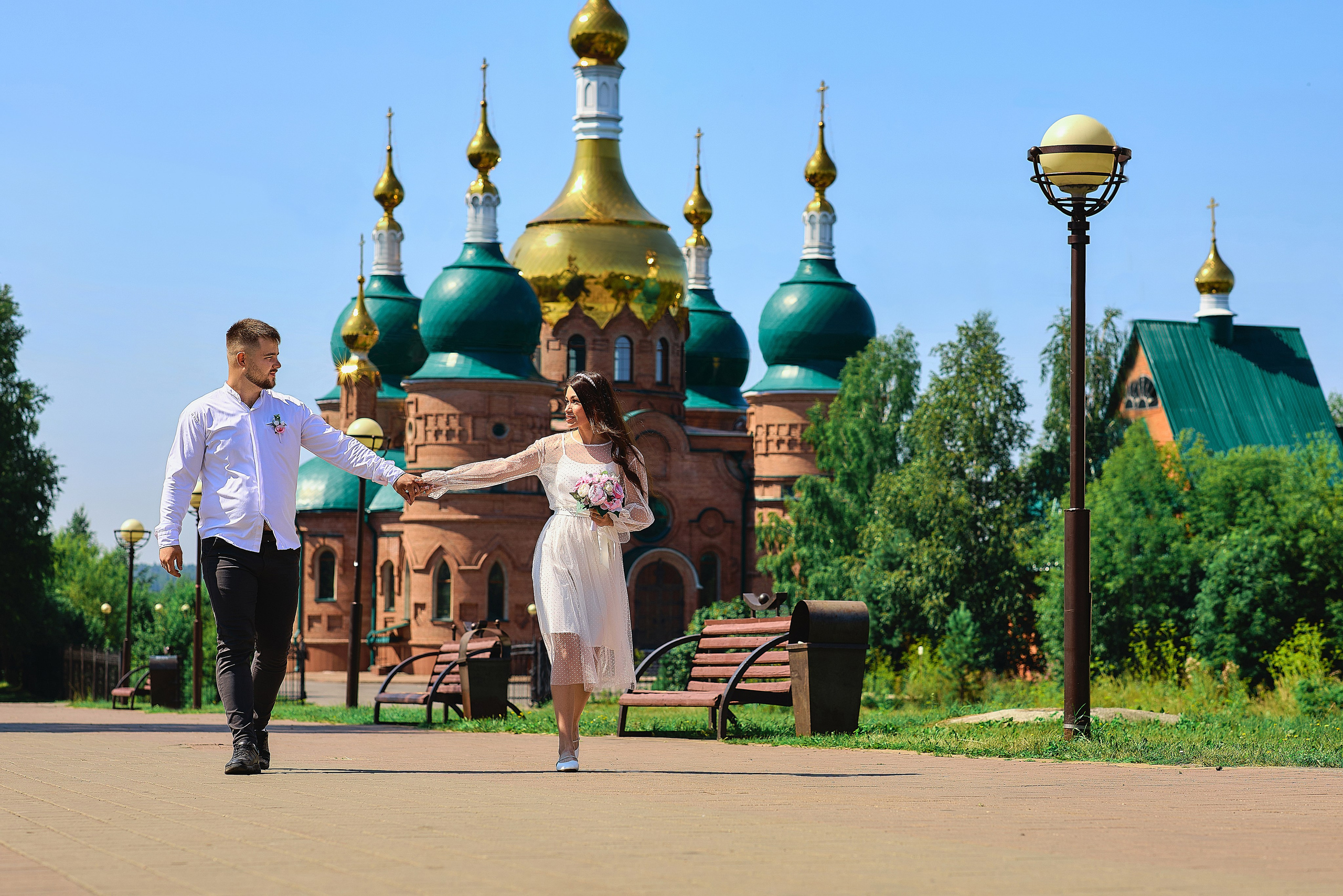 Фотосессия прогулки и в Загсе. Любовь Гальцова — свадебный, семейный, детский фотограф в городе Кемерово и Кемеровской области
