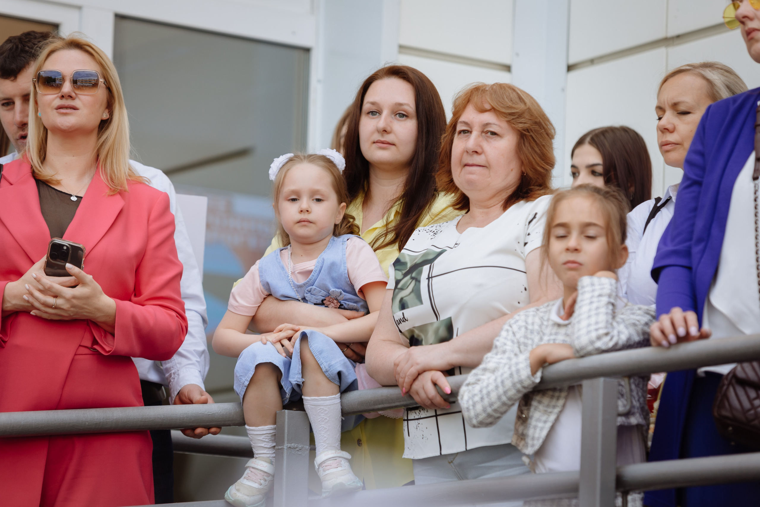 Последний звонок 2024 (3 часа фотосъемки). Профессиональный фотограф Надежда Антонова