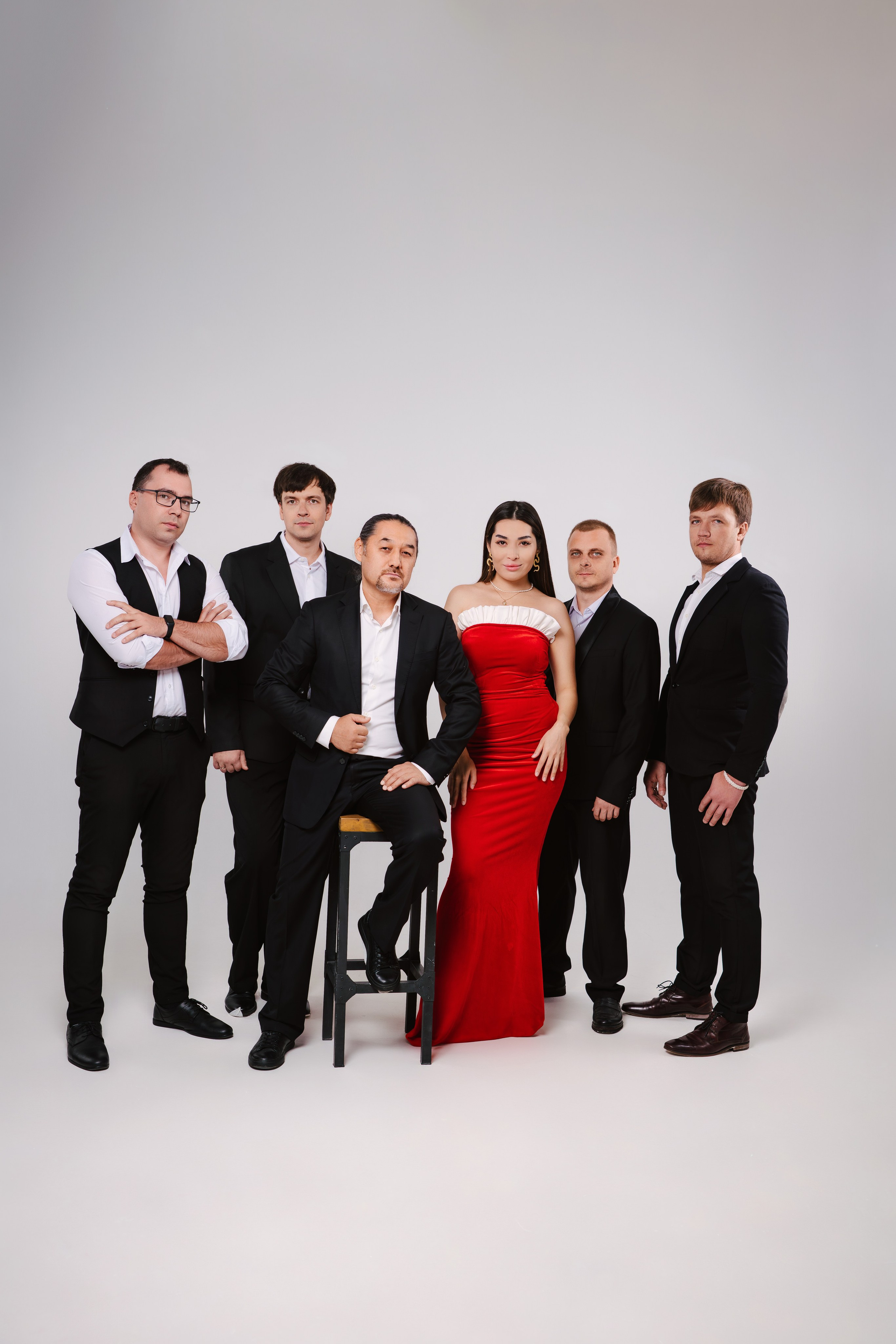 Latino Guns. Профессиональная съемка в Алматы