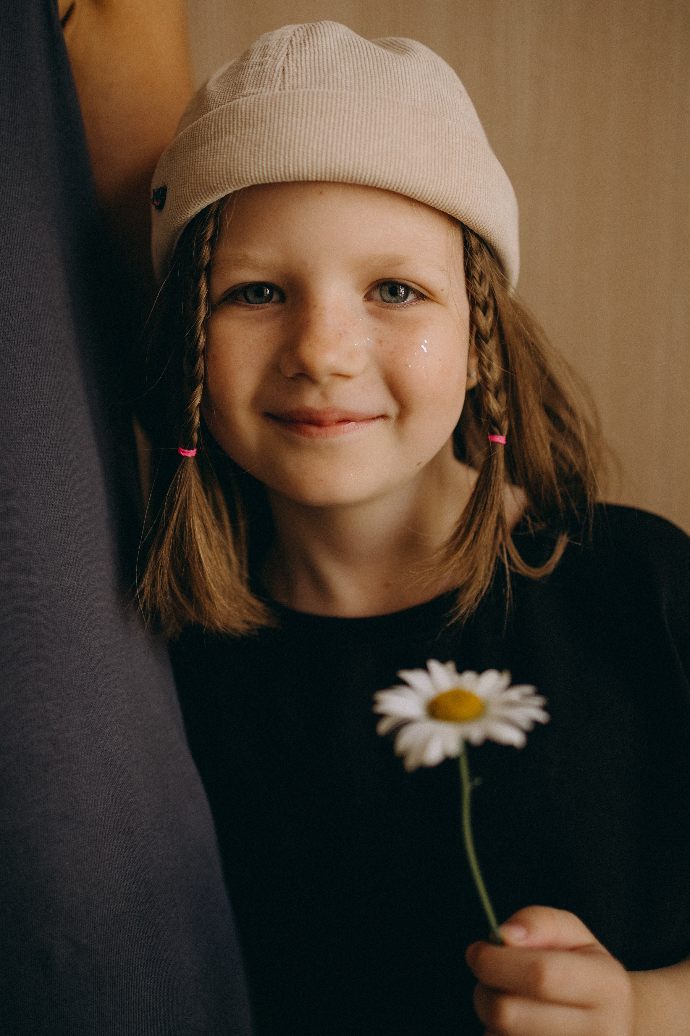 Таня, Костя, Стеша. Главная