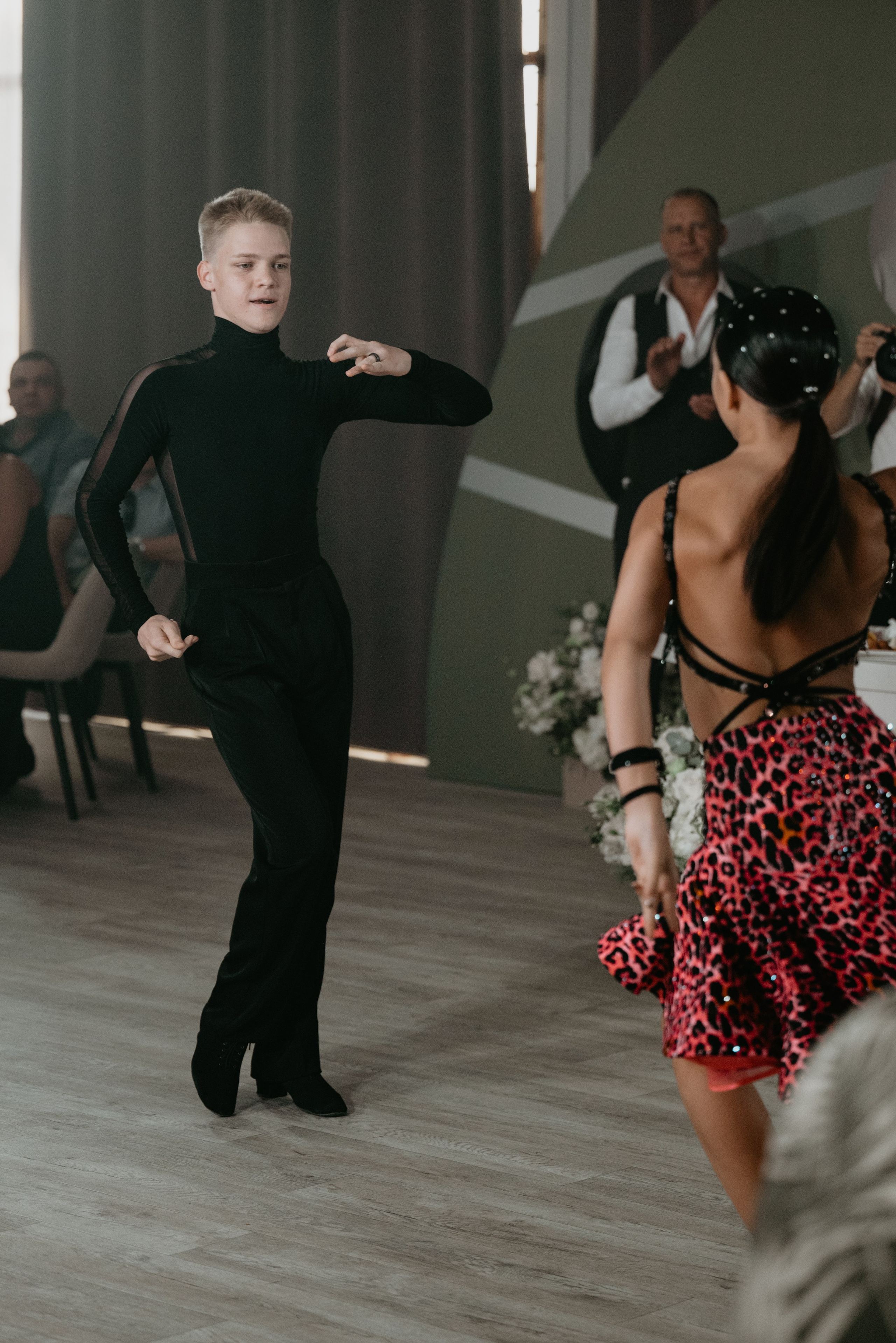 Никита и Вероника. Свадебный фотограф Евгения Наумовец