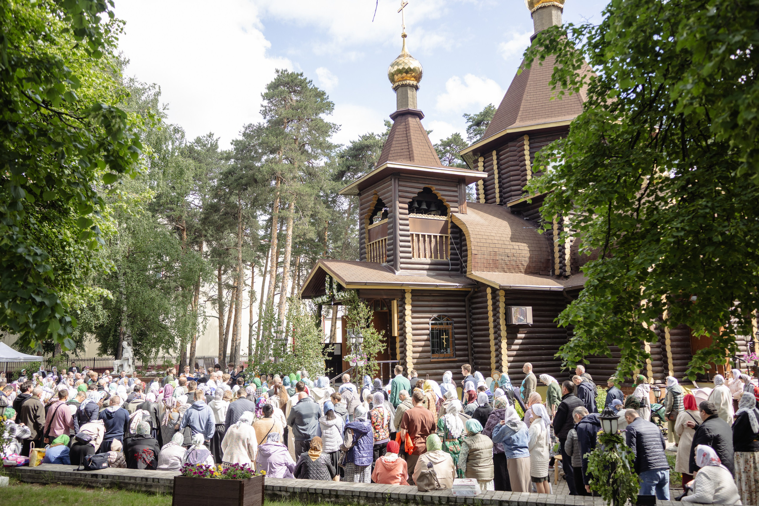 Престольный праздник в храме Троицы Живоначальной. Фотограф Москва/Подмосковье
