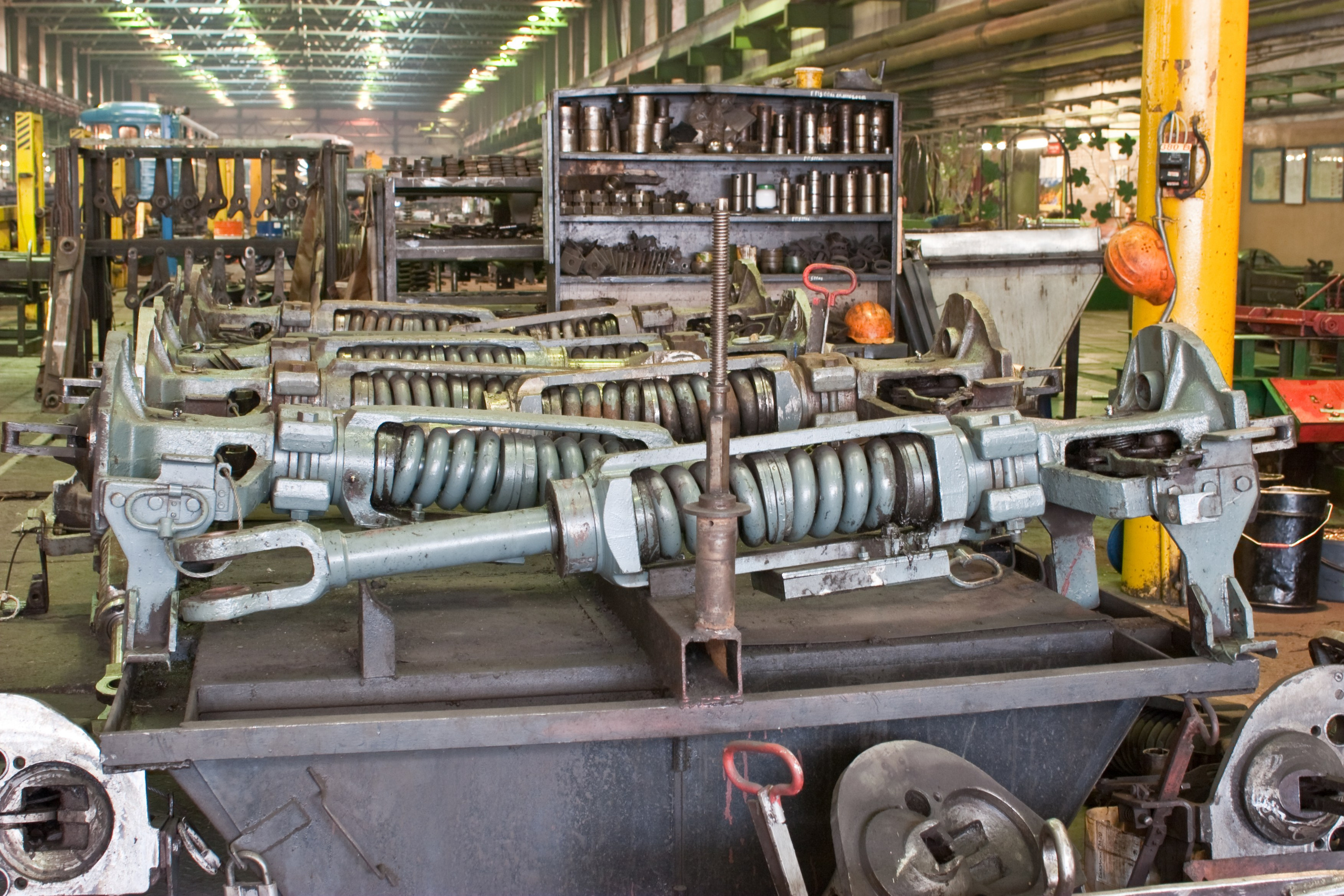 Место где чинят поезда. Электродепо «Черкизово», образца 2010 года. Илья Михачёв Фотограф ПРО людей