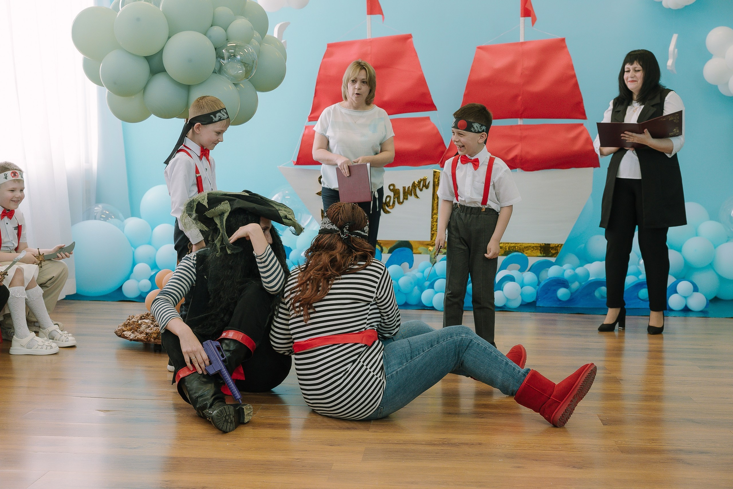 Выпускной 10 ДС. Выпускные альбомы Натальи Бутко: Новороссийск, Анапа, Геленджик