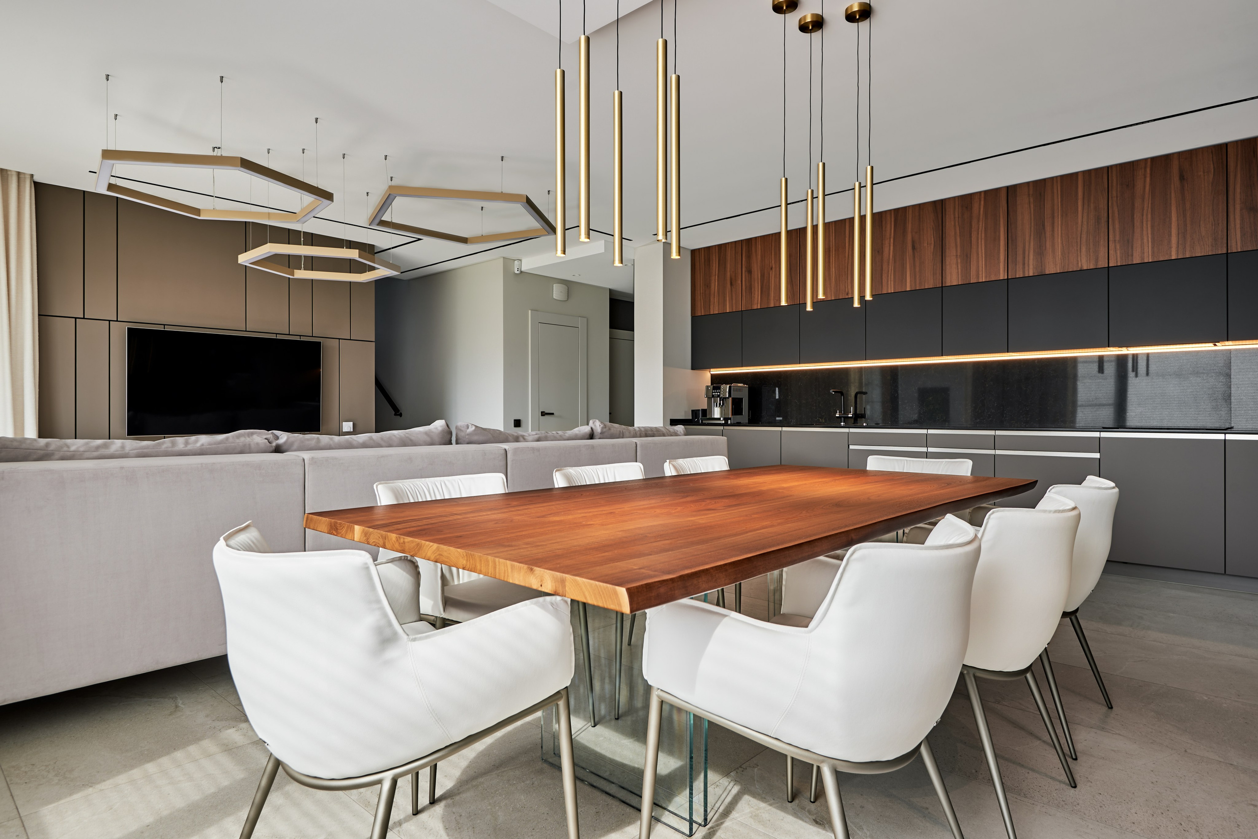 ДОМ В РЕПИНО ПАРК. Интерьерный и архитектурный фотограф в Сочи МАКСИМ КСЕНЗОВ