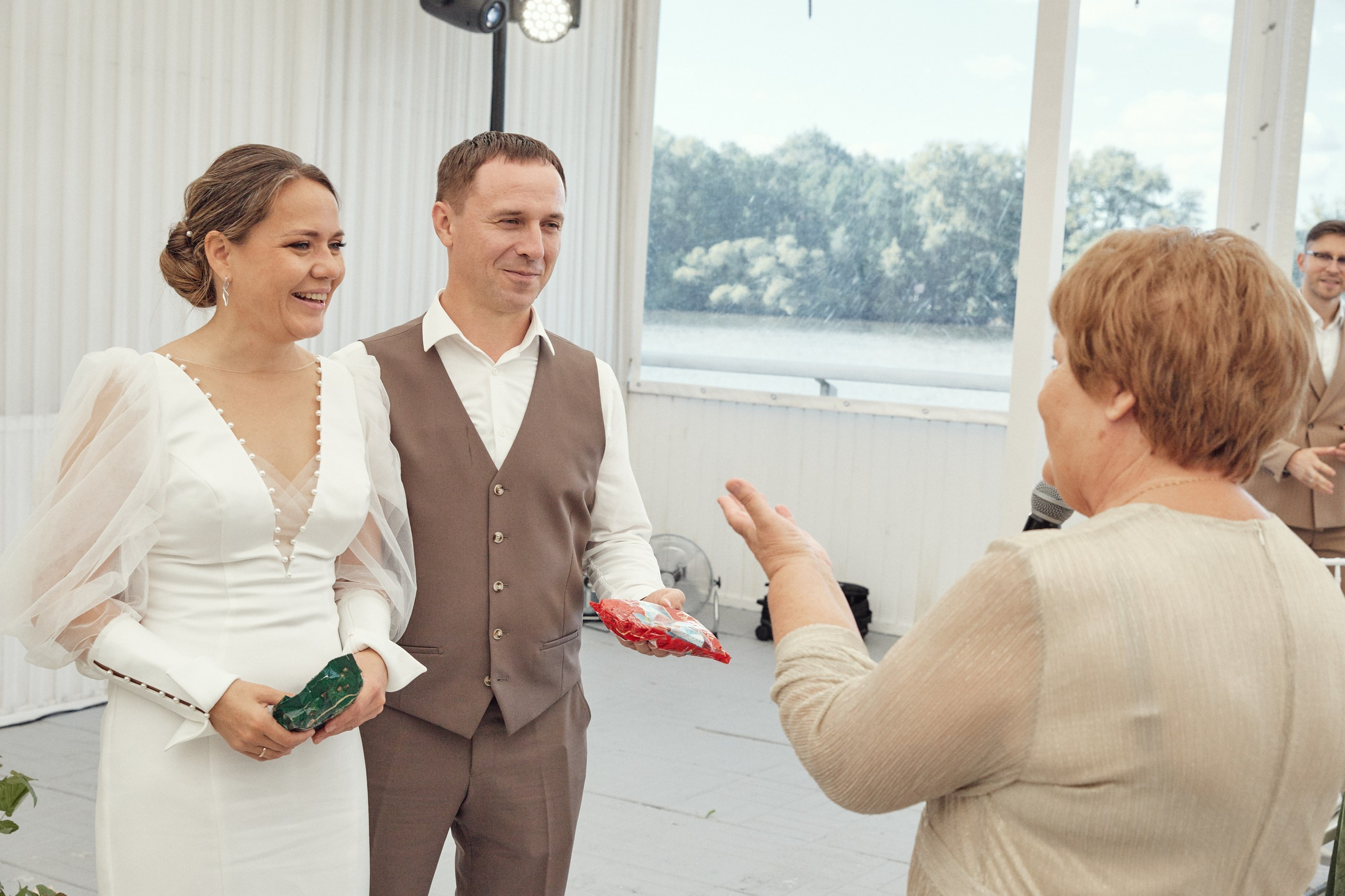 Счастье здесь. Свадебный фотограф Антон Артюшин. Работаю в Нижнем Новгороде и Москве