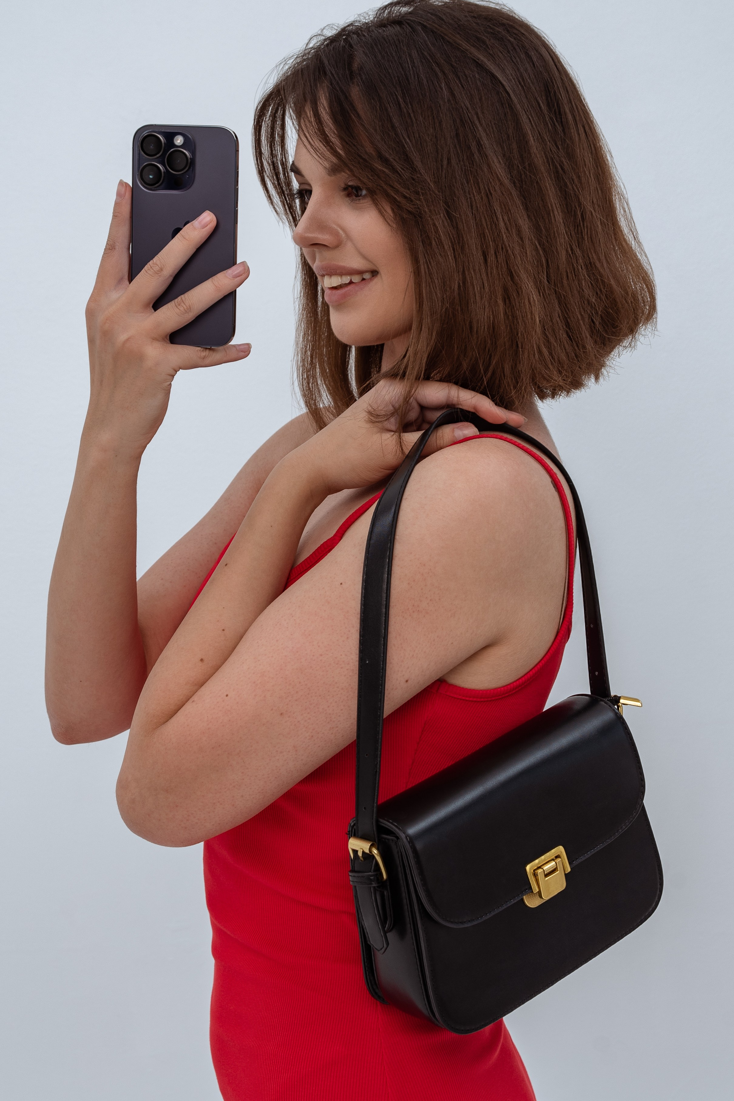 Фотосъемка для маркетплейсов, вайлдберриз, озон, ламода. Юлия Гоголева. Fashion-фотограф в Волгограде