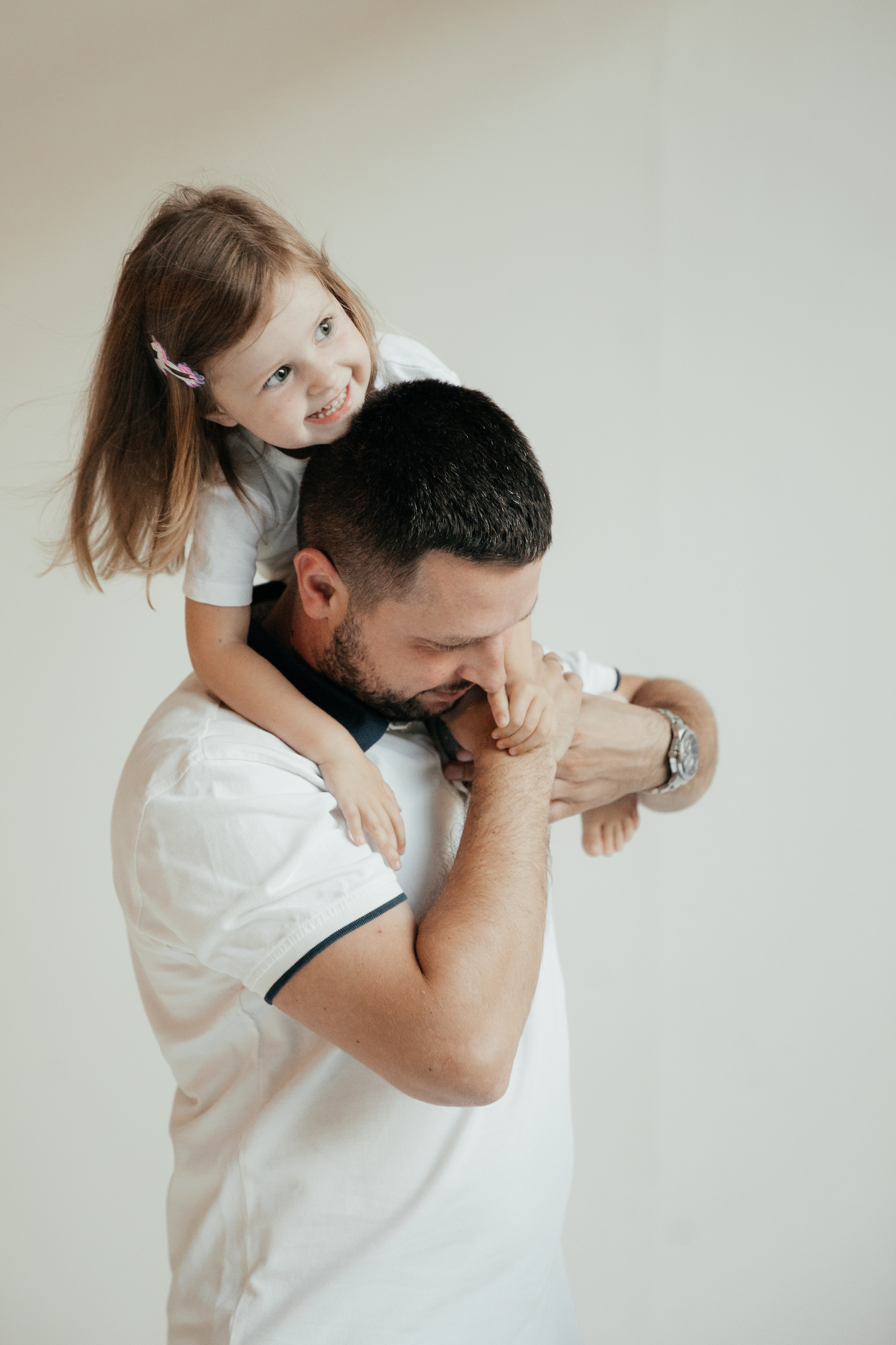 Вова, Настя, Тим, Тея и пузик по имени Санек. Фотограф Луиза Юдилевич Москва