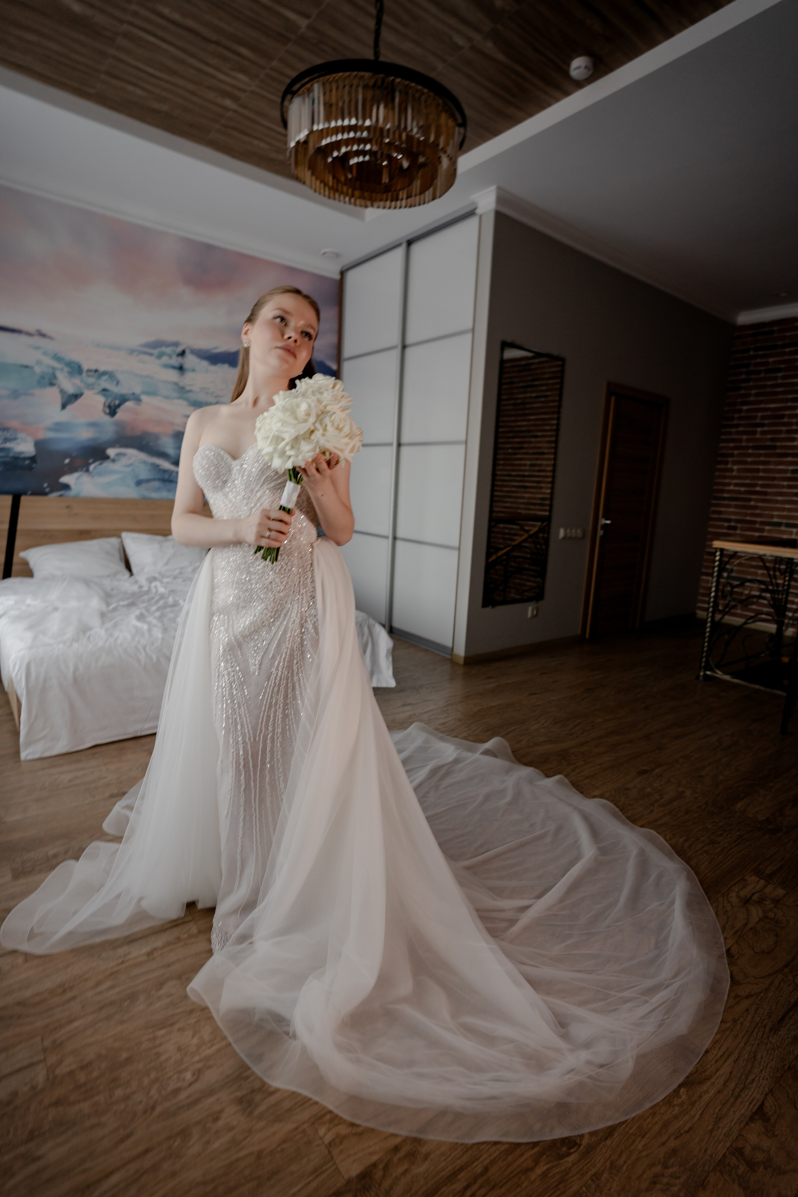 СВАДЕБНАЯ СЬЕМКА СБОРОВ В ОТЕЛЕ И ВЫЕЗД НА ЦЕРЕМОНИЮ (СНЯТО В СИБИРЕ В НИЖНЕВАРТОВСКЕ)М. Профессиональный фотограф, Санкт-Петербург — Виктория Богомолова