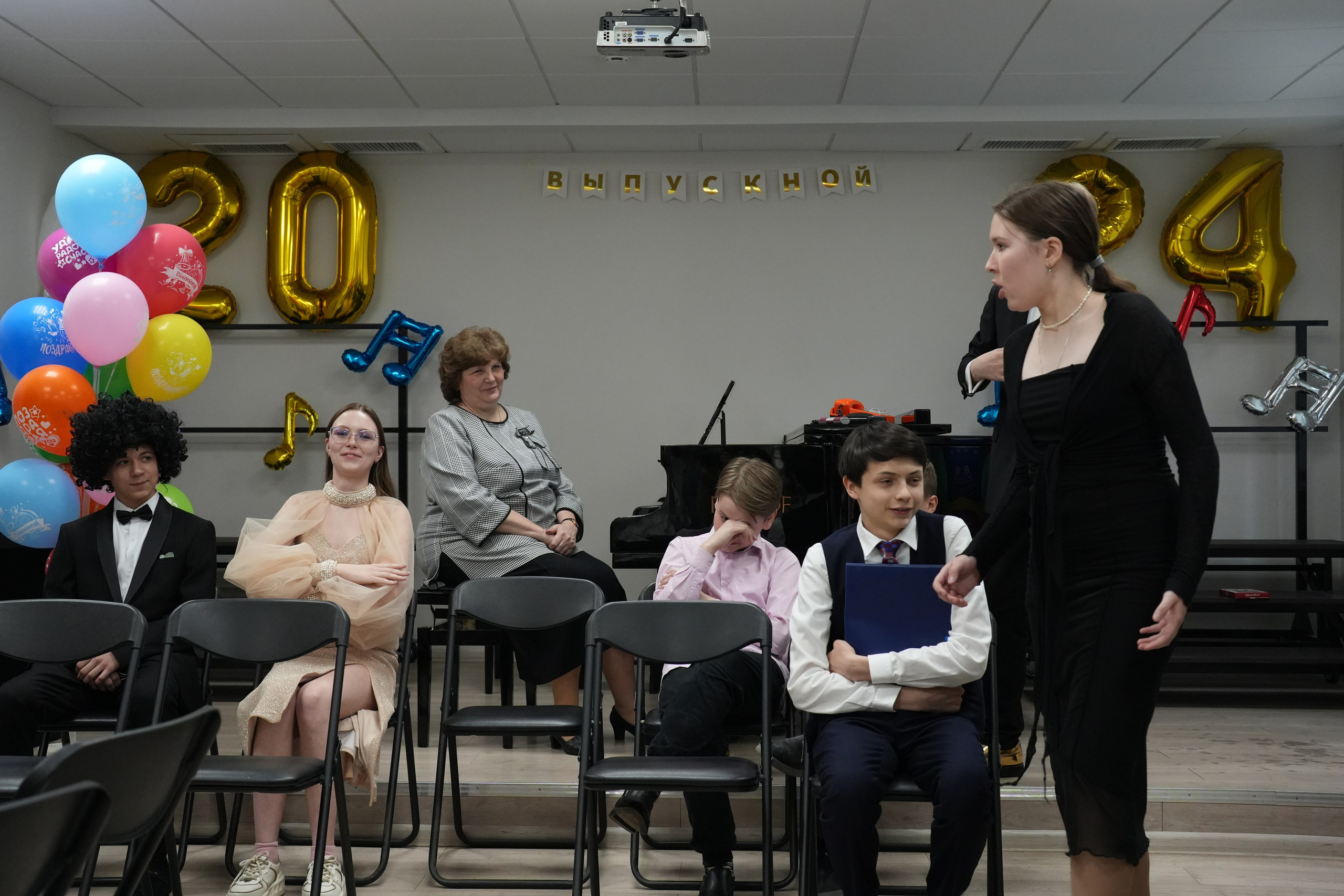 Выпускной в музыкально-хоровой школе г. Москвы № 106. Семейный и детский фотограф в Москве Оксана Чибизова