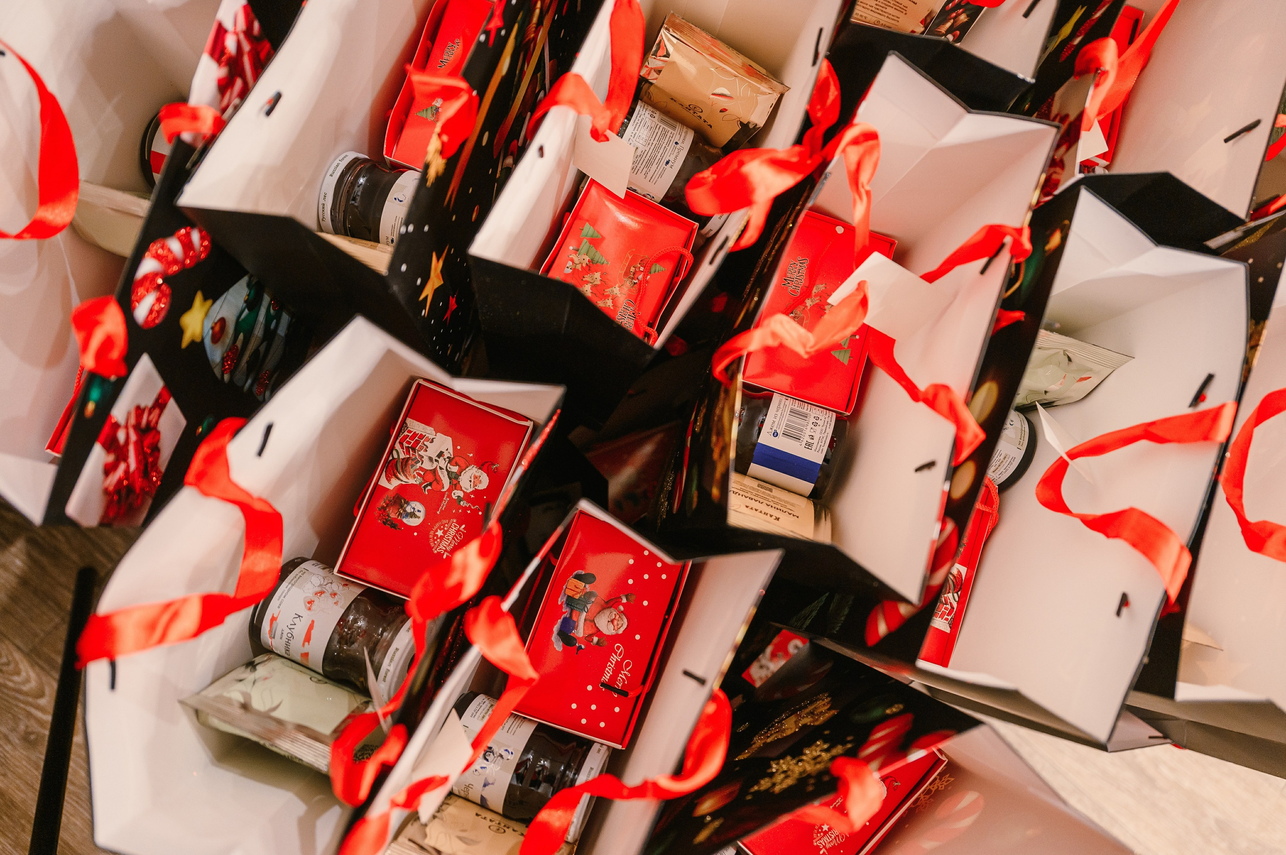 Новогодний корпоратив в «Алых парусах». Wedding and family photographer USA