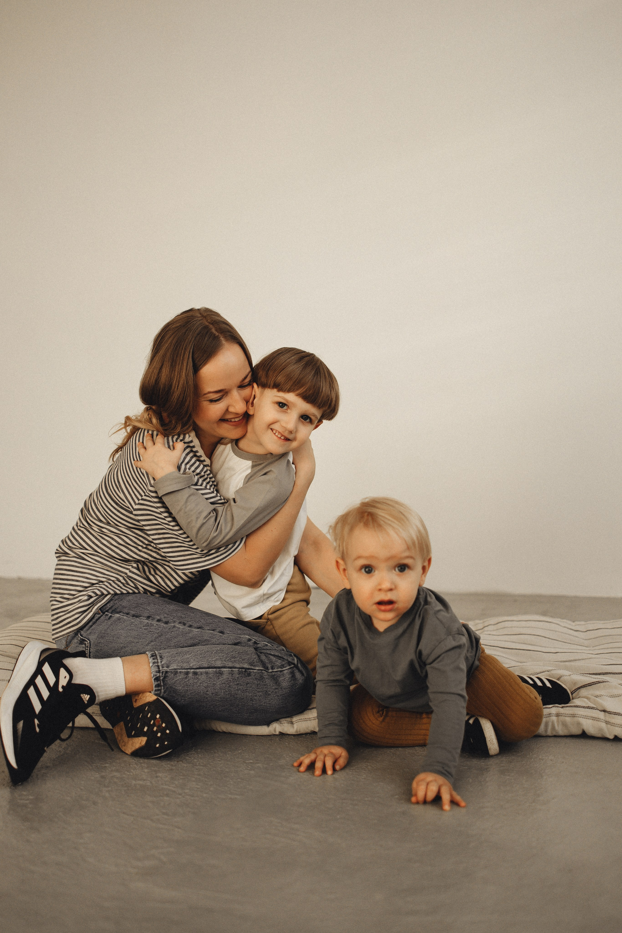 Семейная история в студии. Семейный и детский фотограф, таганрог, ростов-на-дону