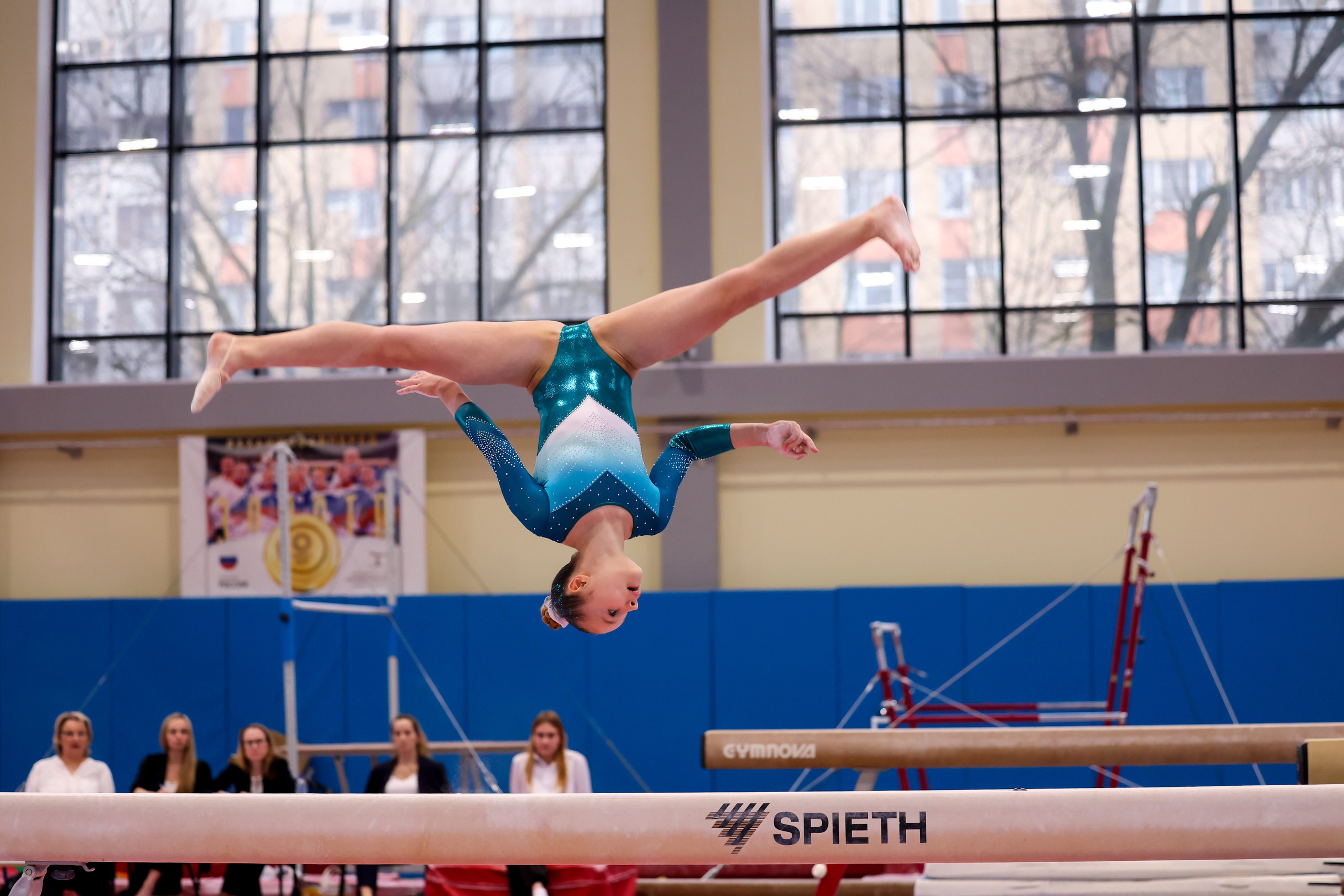 Чемпионат Санкт-Петербурга и командное Первенство 2025 среди девушек. Спортивный и репортажный фотограф Антон Тереханов