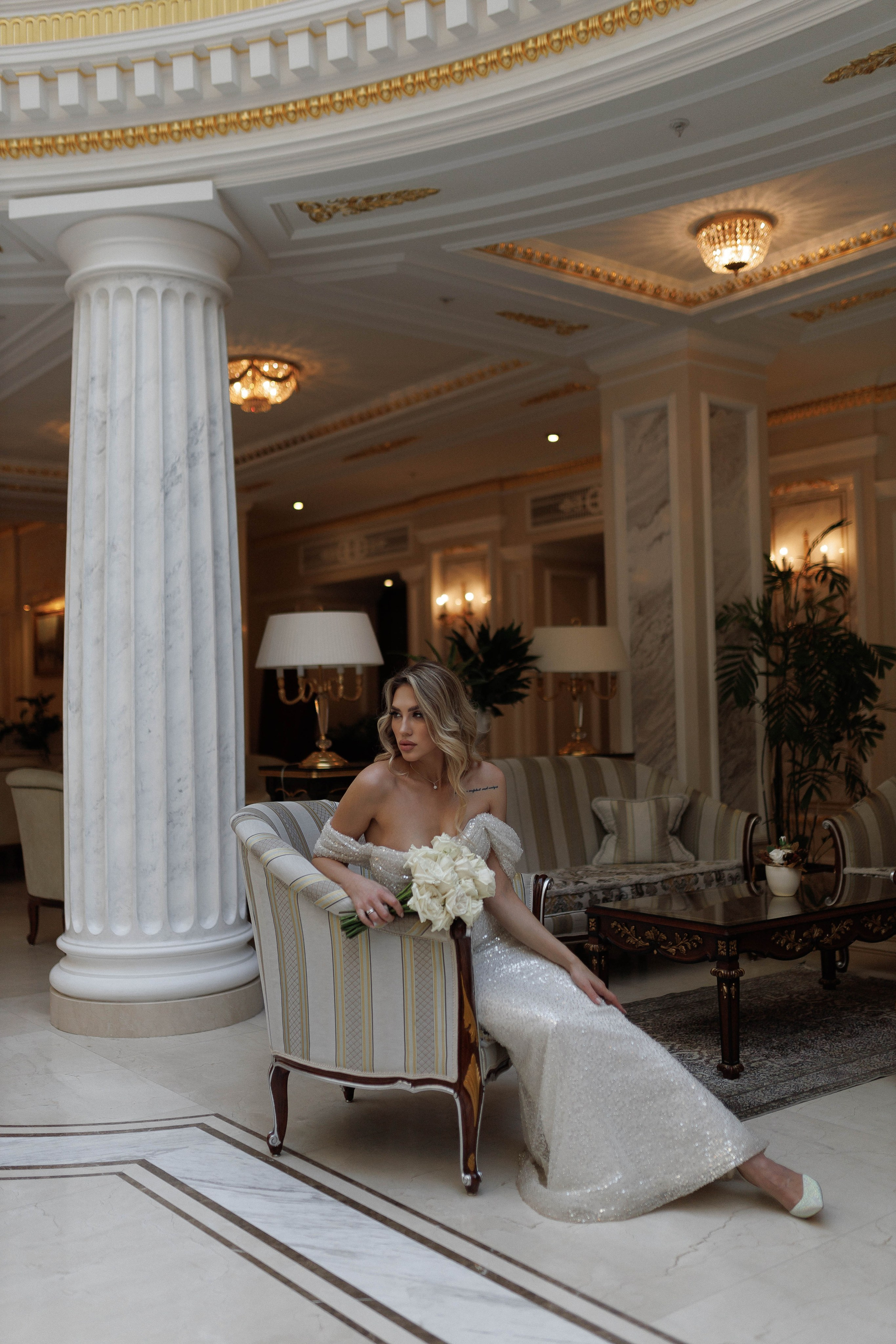 ···. Свадебный фотограф в Санкт-Петербурге Александра Чукавина