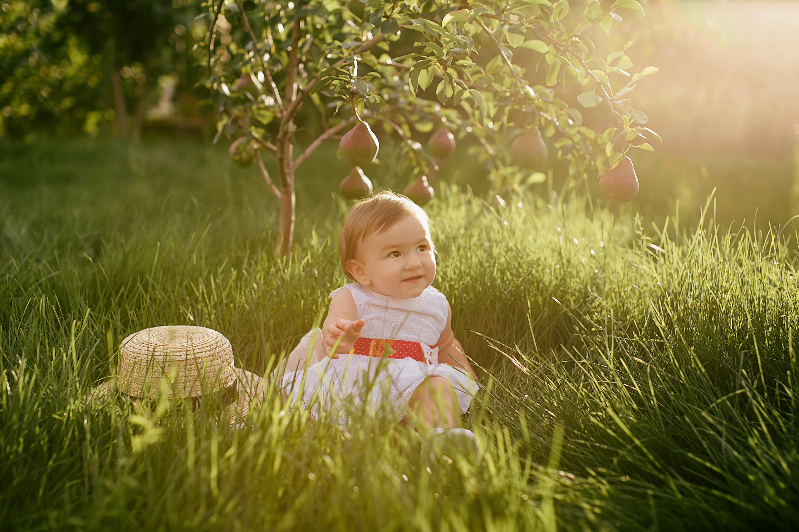 Полина и волшебные груши. Детский и семейный фотограф Наталья Шигидина