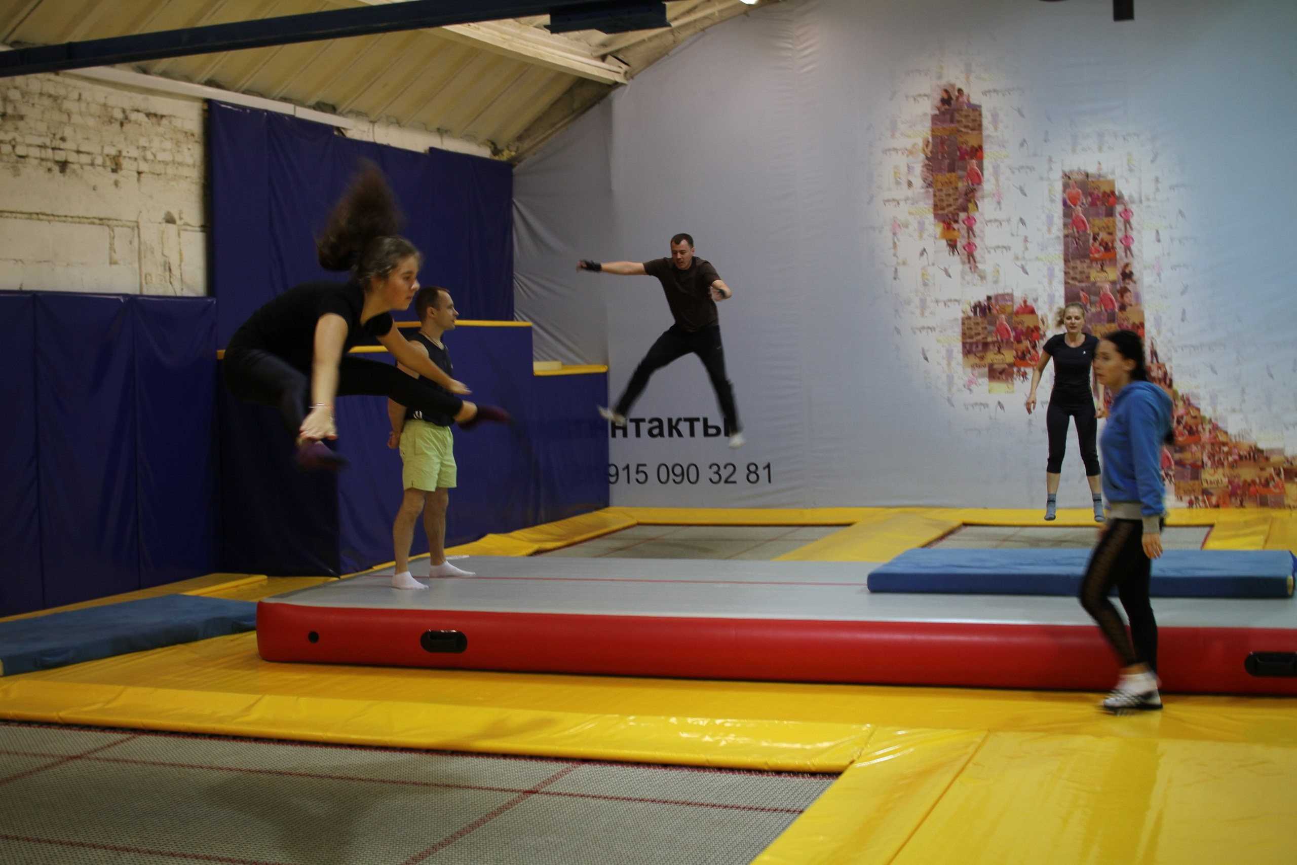 Батуты | 11.09.2016. Галерея Фантим