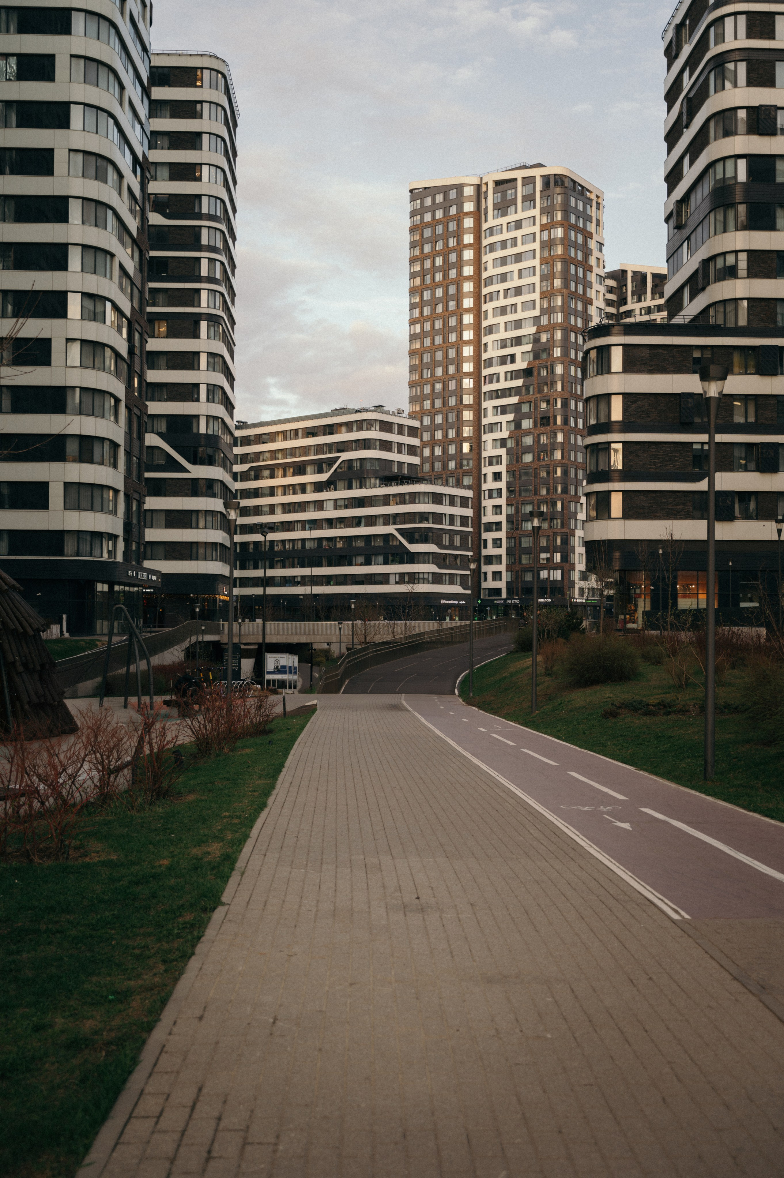 Стрит съёмка в Москве. Свадебный фотограф Константинова Елена