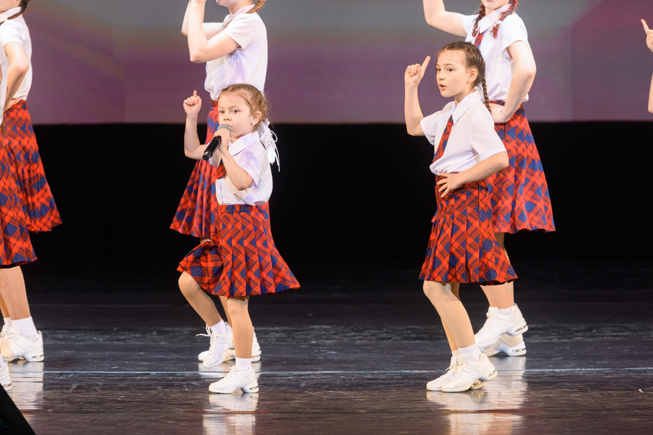 23 апреля, часть 1, БКЗ Октябрьский, г. Санкт-Петербург. Золотое яблочко