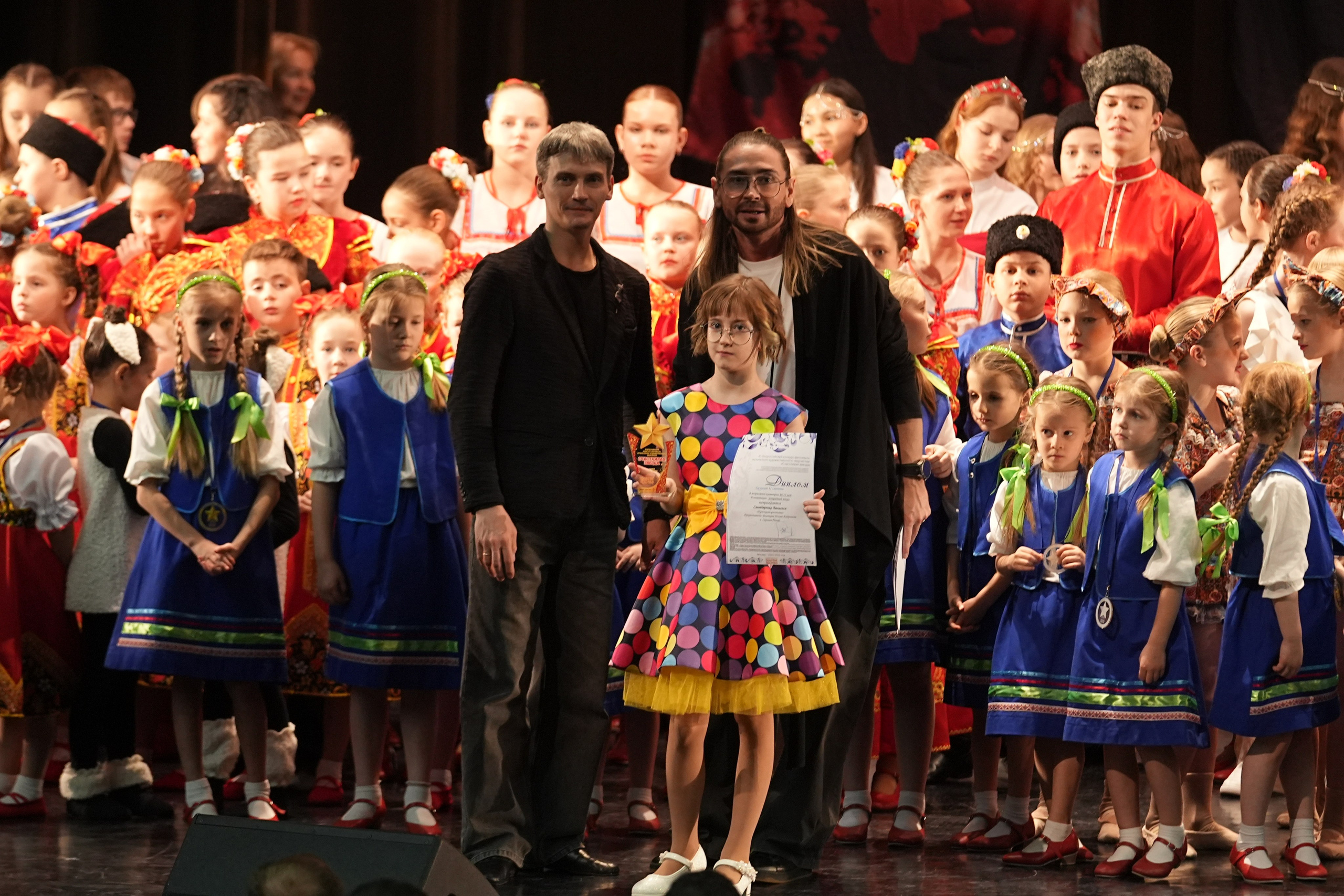 7 декабря, блок 2, г. Москва. Золотое яблочко