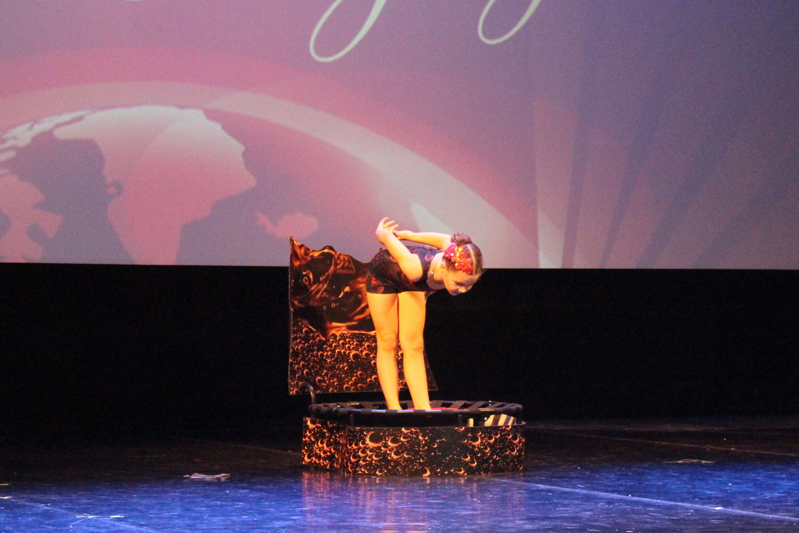 16 ноября, г. Астрахань. Золотое яблочко