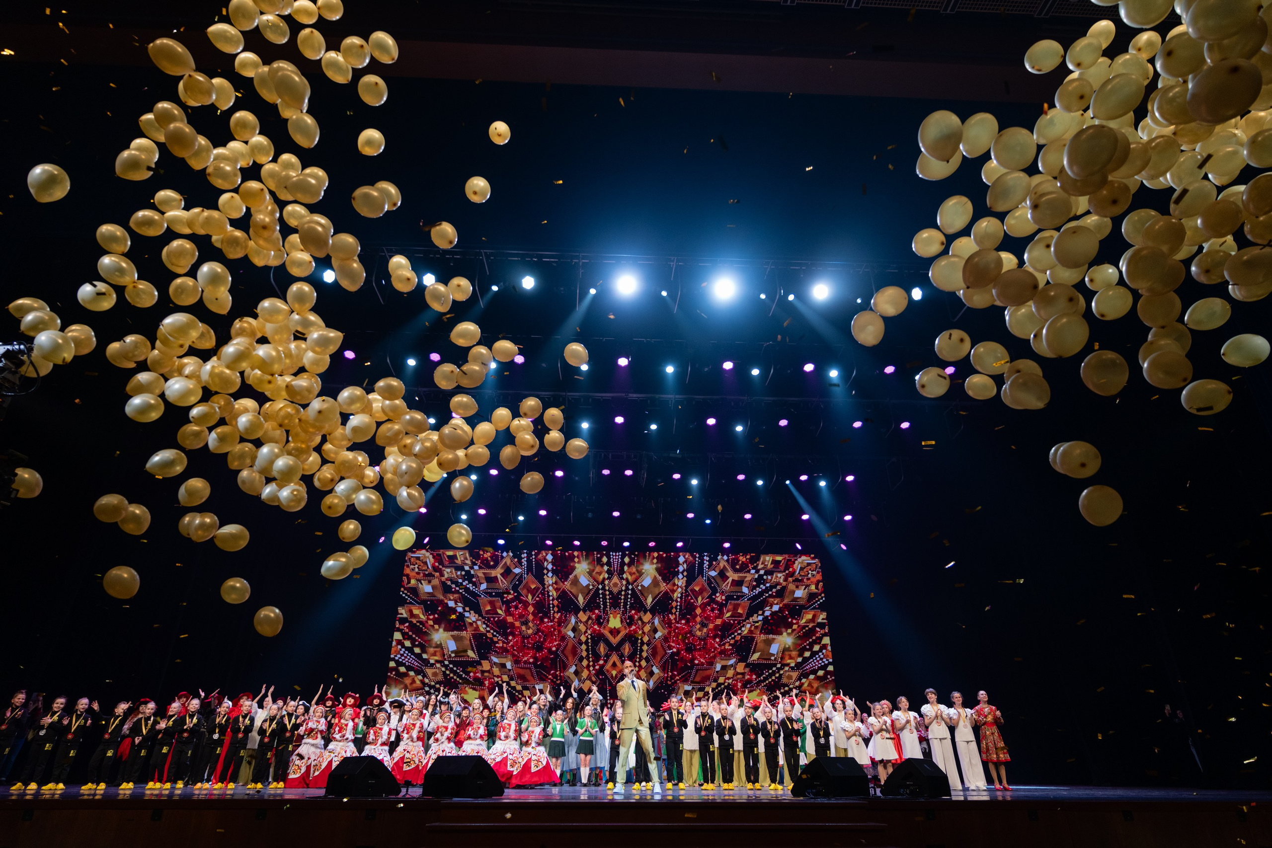 18 мая, г. Москва, Кремль, Концерт. Золотое яблочко