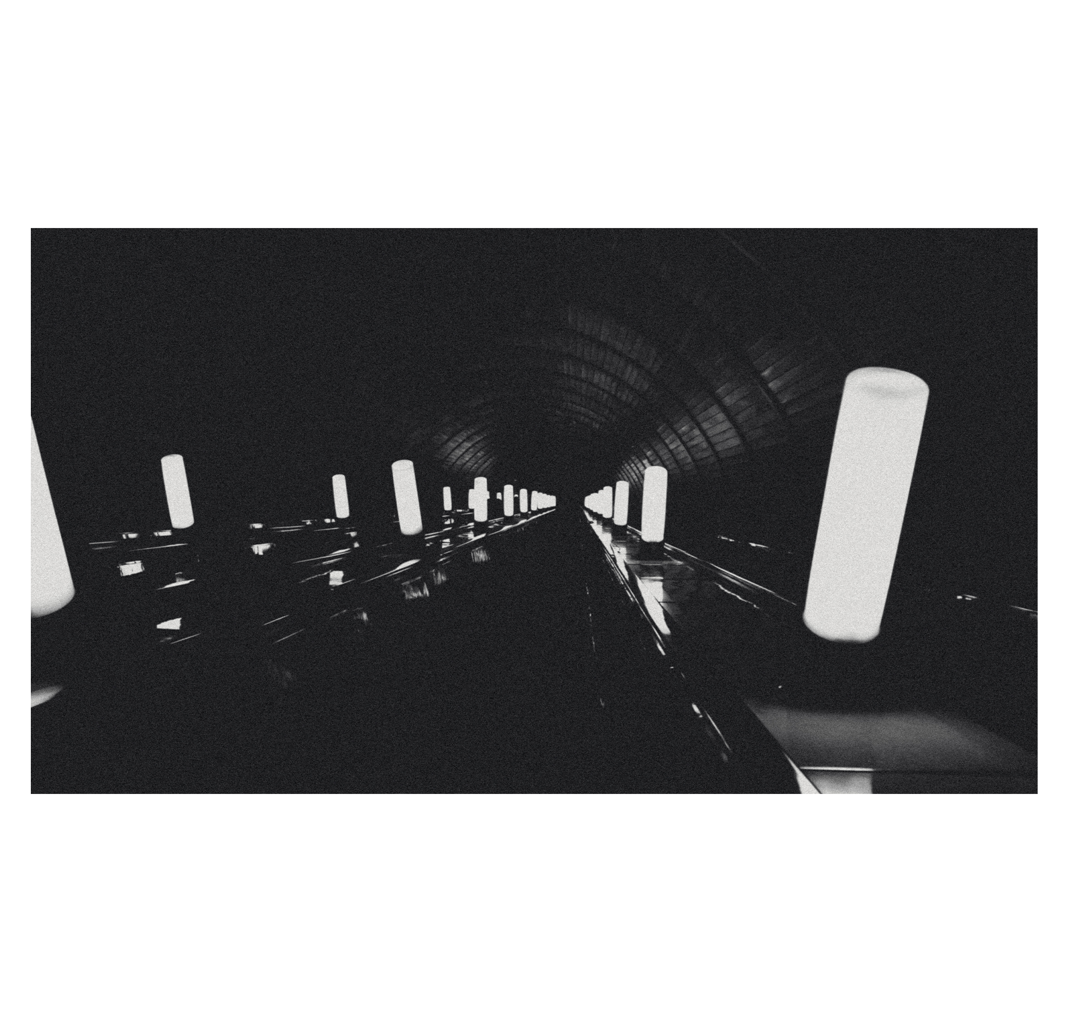 MOSCOW TAPE. Фотограф/дизайнер в Екатеринбурге Хитрый Дмитрий