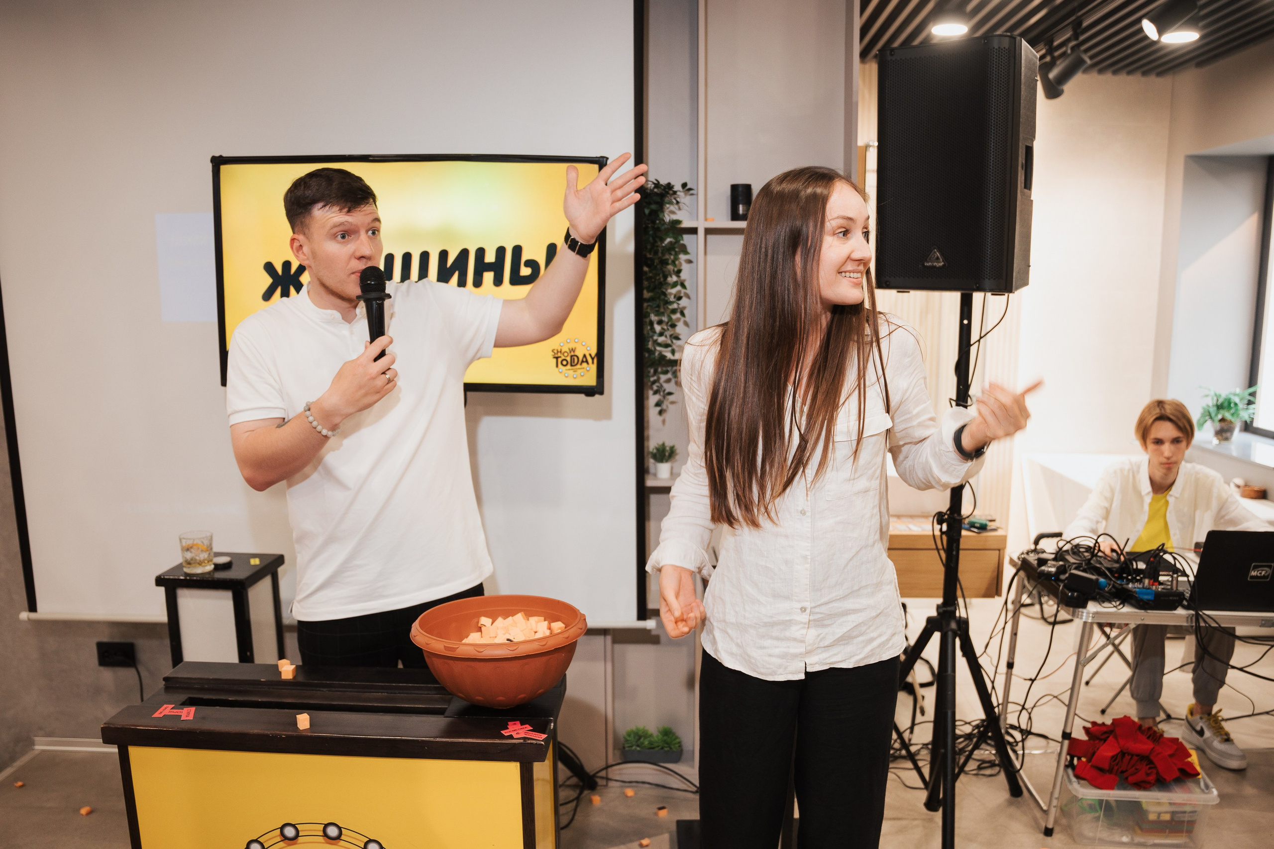 KRAN — Вечеринка для дизайнеров. СВОИ. ФОТООТЧЕТЫ-СОБЫТИЯ-МЕСТА