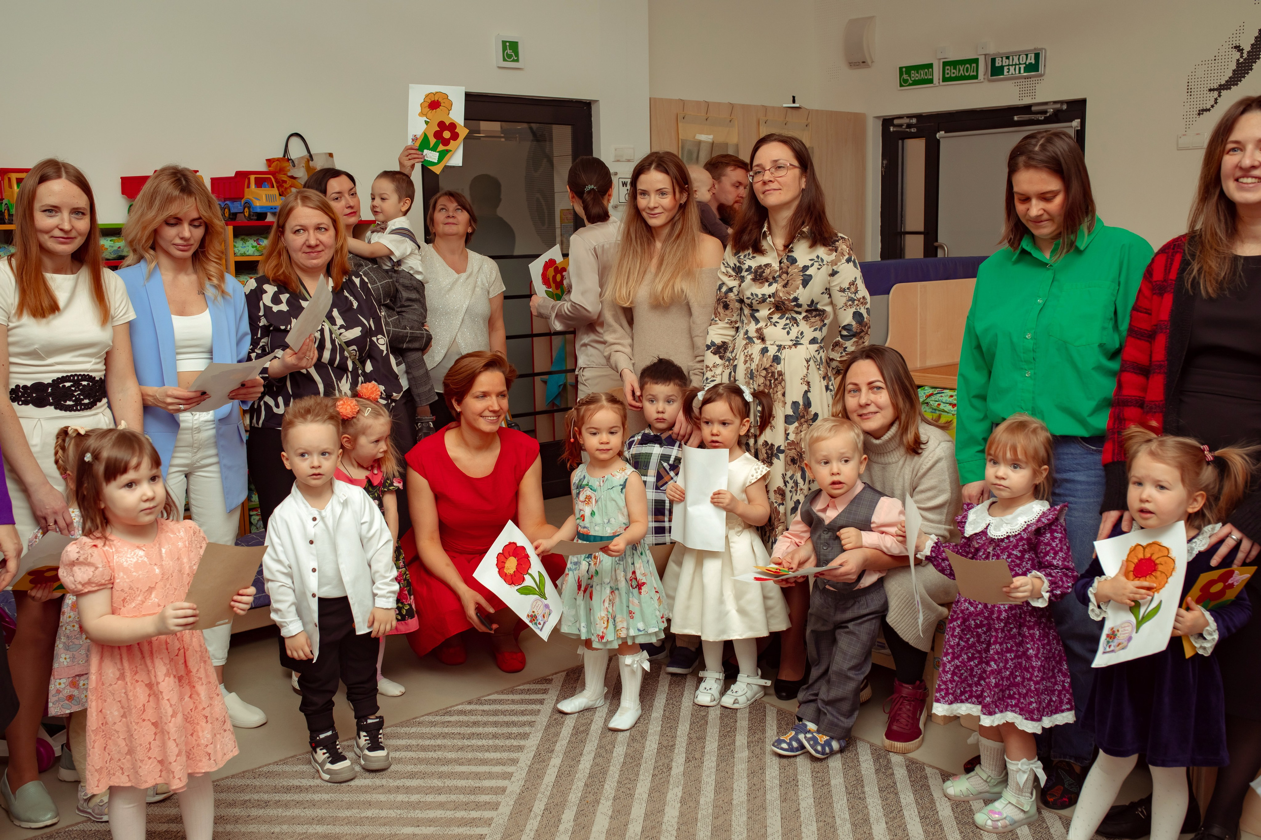 Праздник весны в детском саду. Семейный и детский фотограф в Москве Дорогова Екатерина