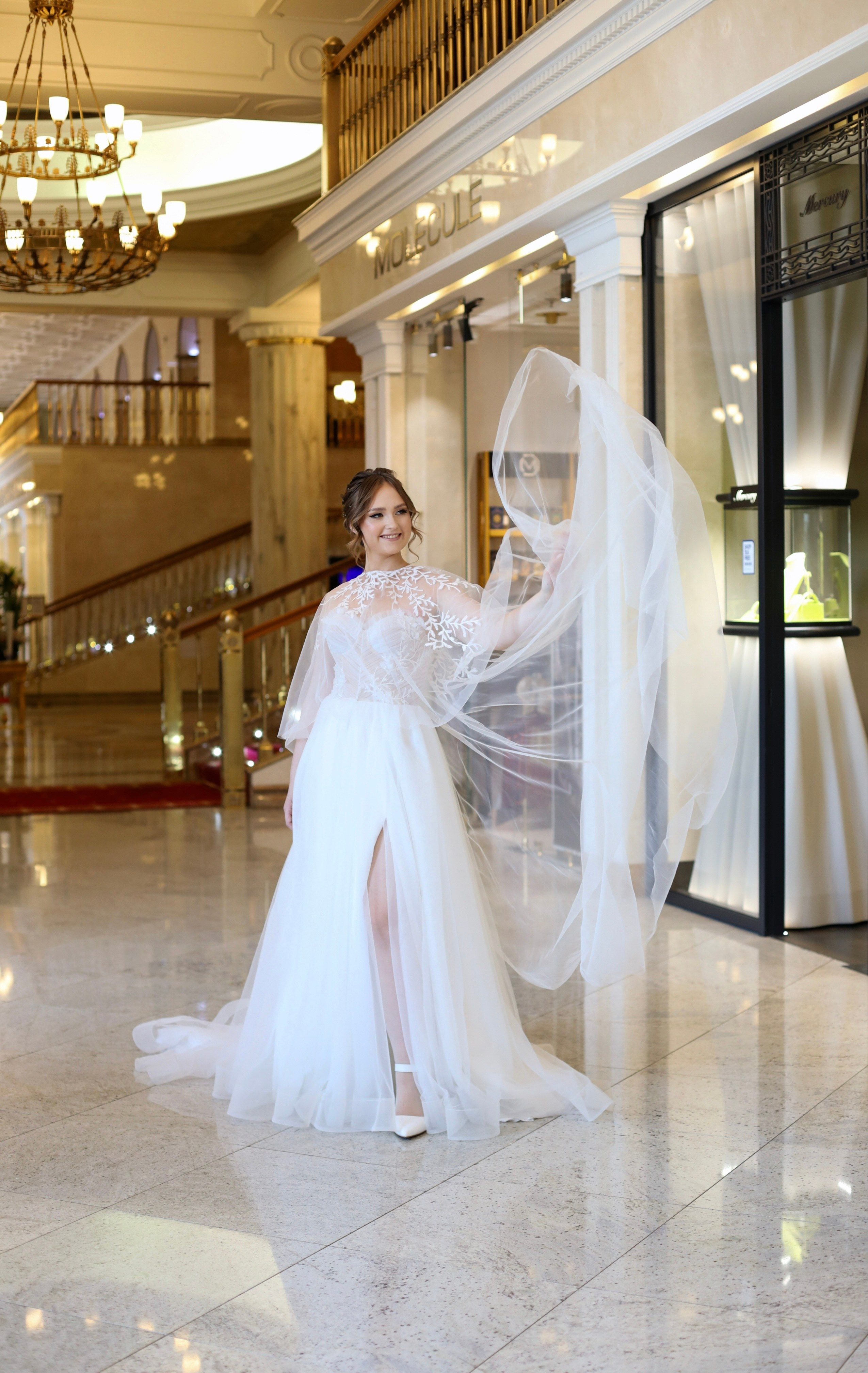 Алина и Илья Свадебная фотосессия гостиница Redisson. Главная