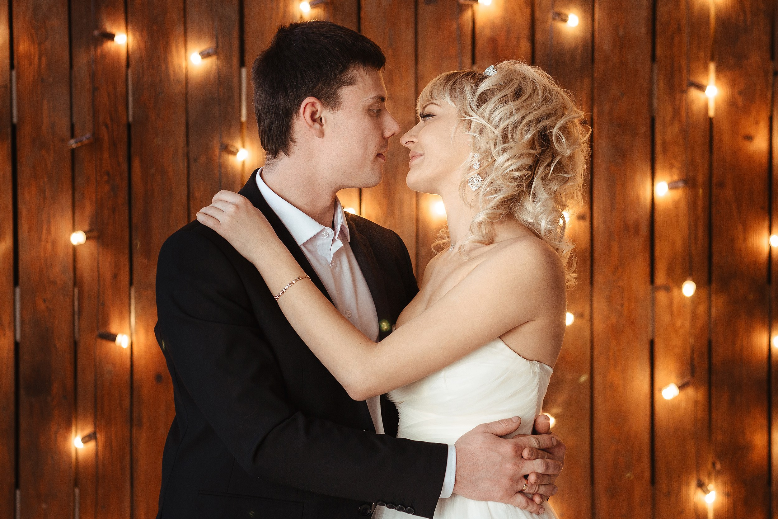 Свадебная фотосессия в студии. Фотограф Павел Герасименко