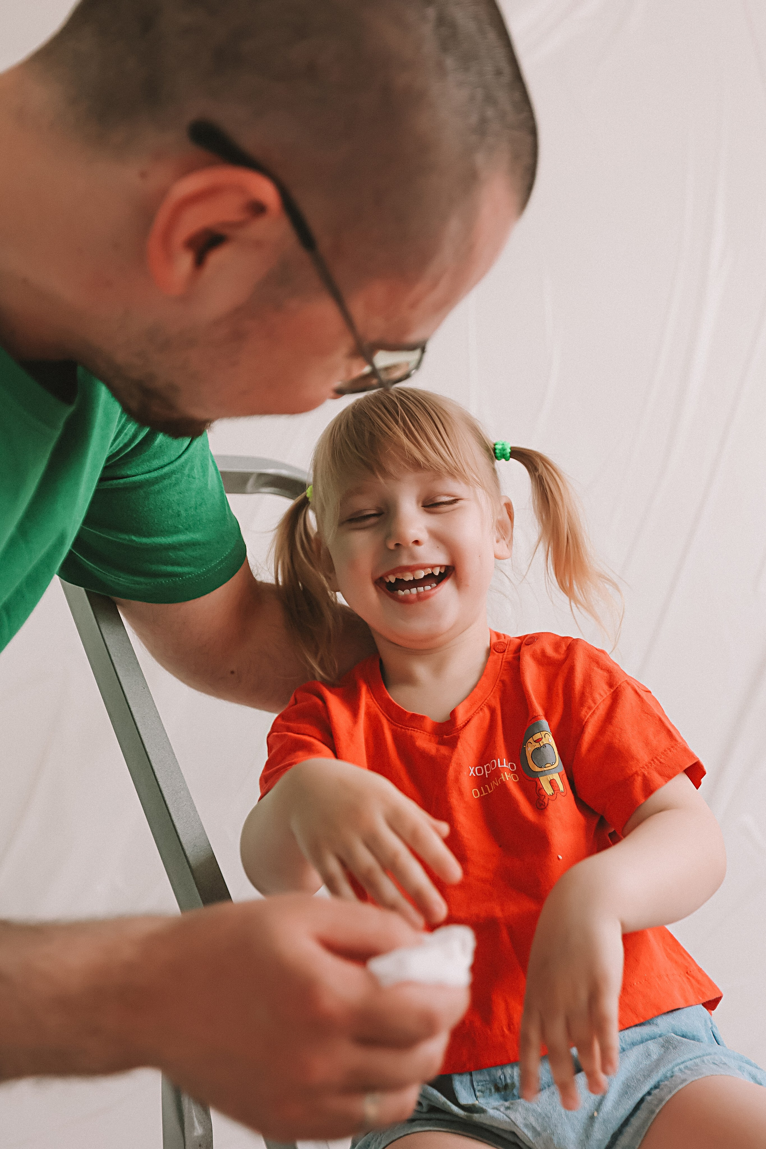 Ремонт. Семейный фотограф Тюмень, фотограф на роды Салмина Мария