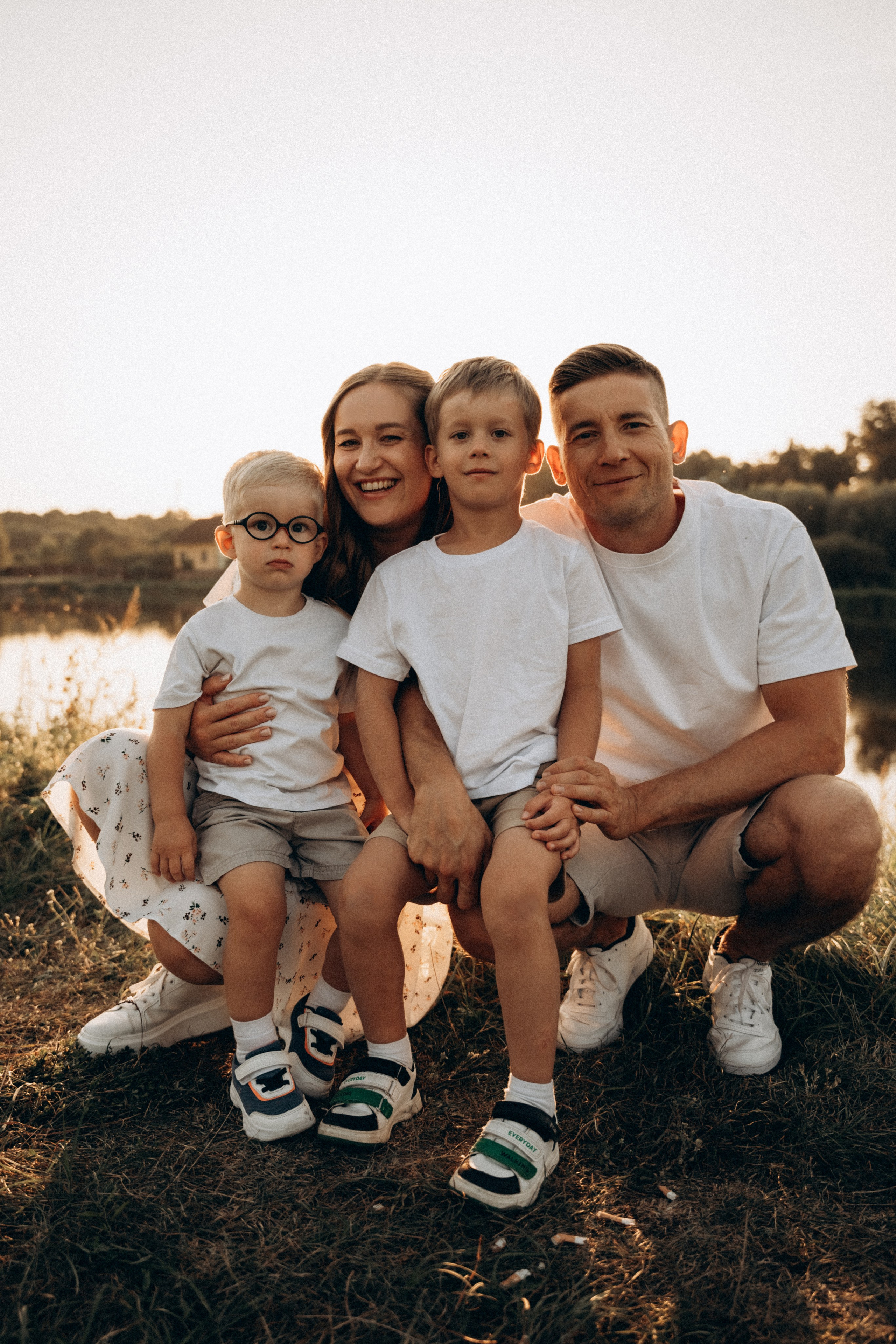 Марина, Саша, Максим и Дениска. Фотограф Мария Миллс | Минск