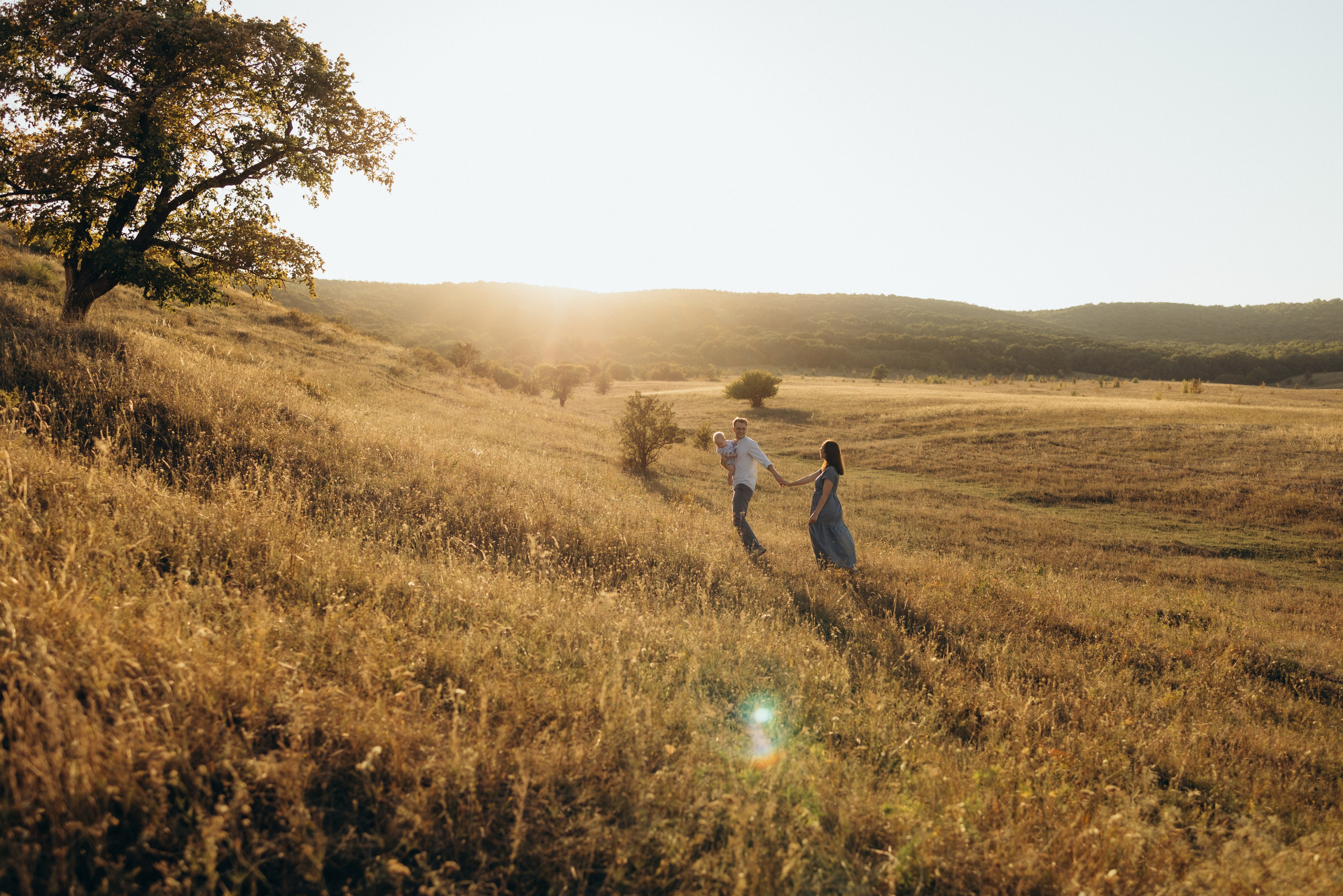 Семейные на природе. Семейный фотограф и видеограф Наумова Анна