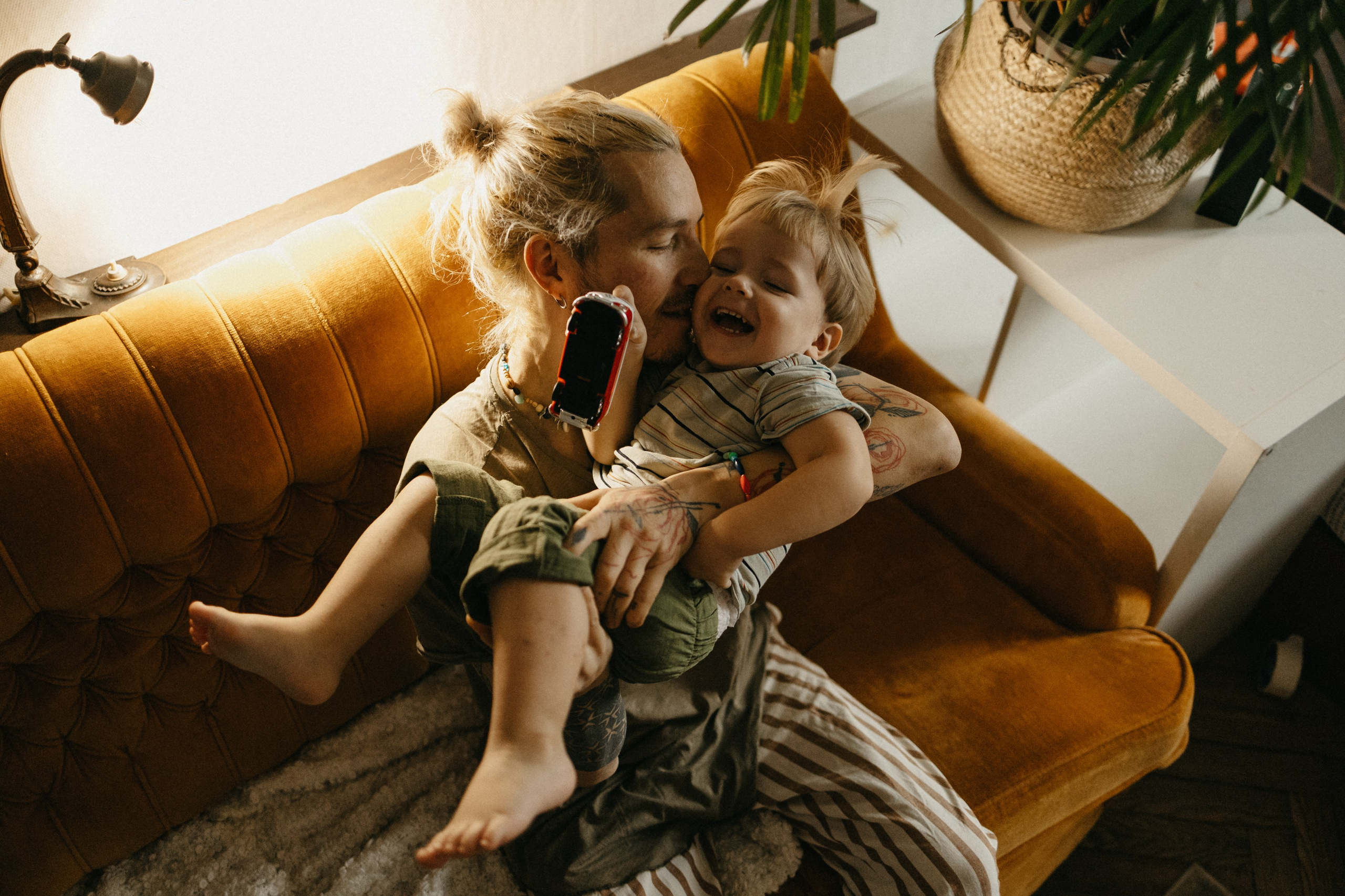 Ира, Руслан, Ива, Макар. Главная