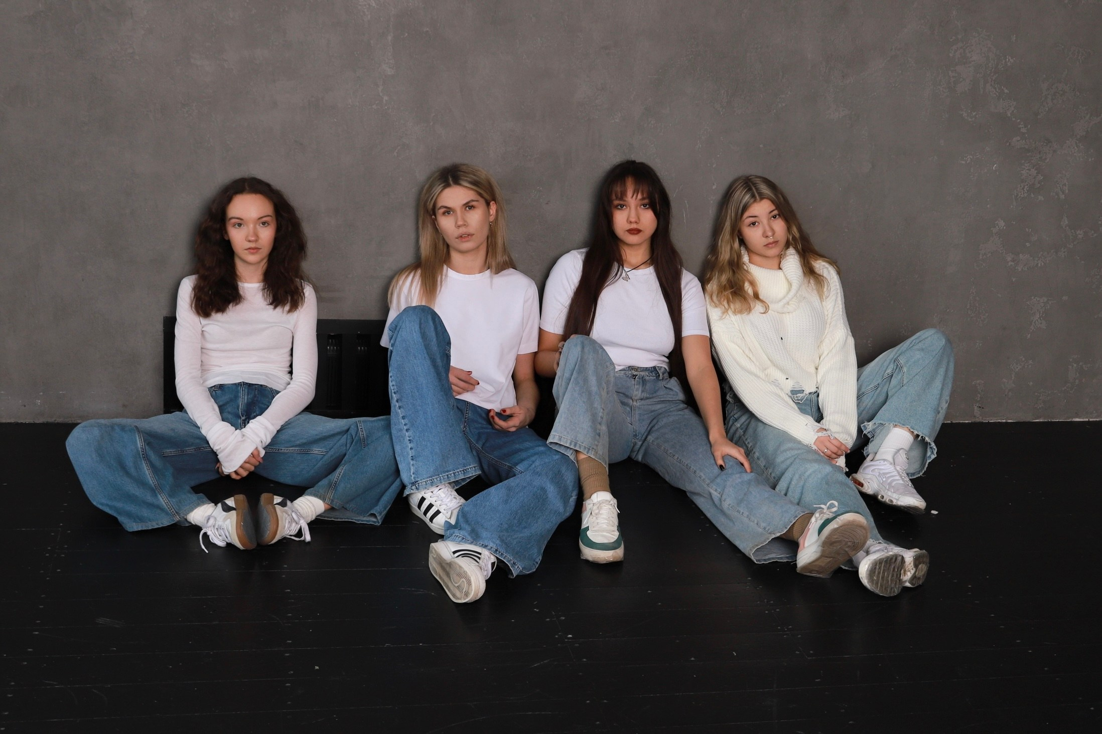 Старшая группа в студии. Фотограф Юлия Мальцева