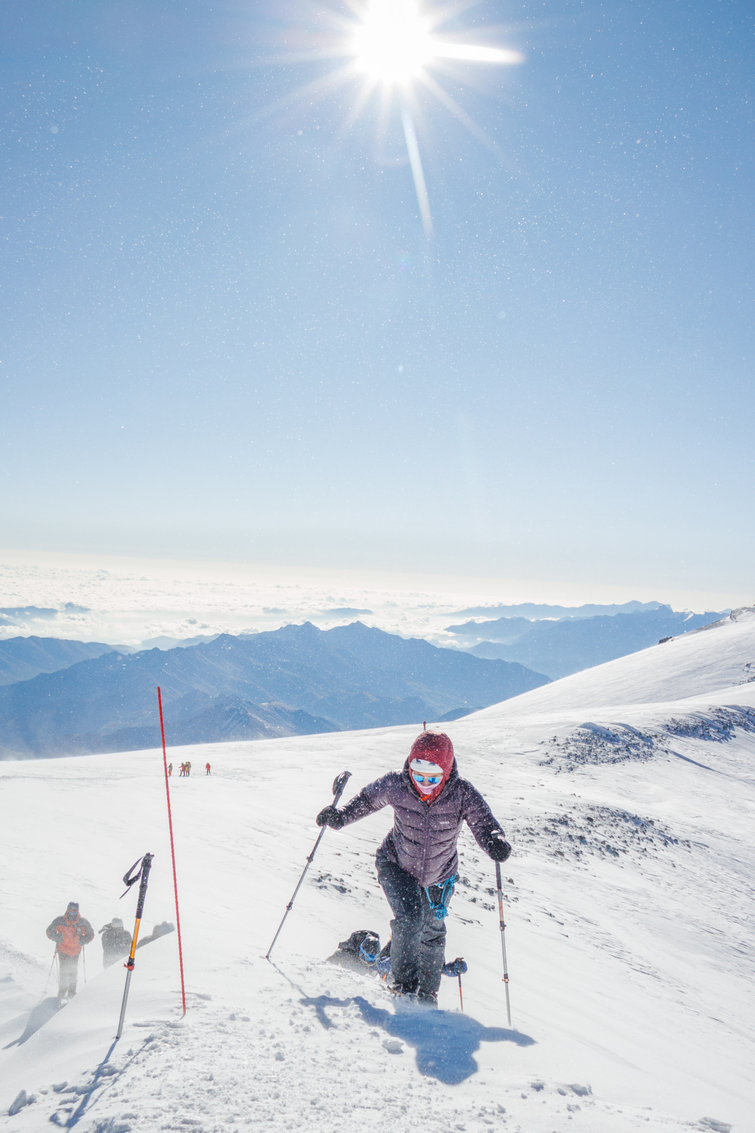Эльбрус / восхождение. Фотограф на трекинг и восхождение Эльбрус, Приэльбрусье. Елизавета Бобок