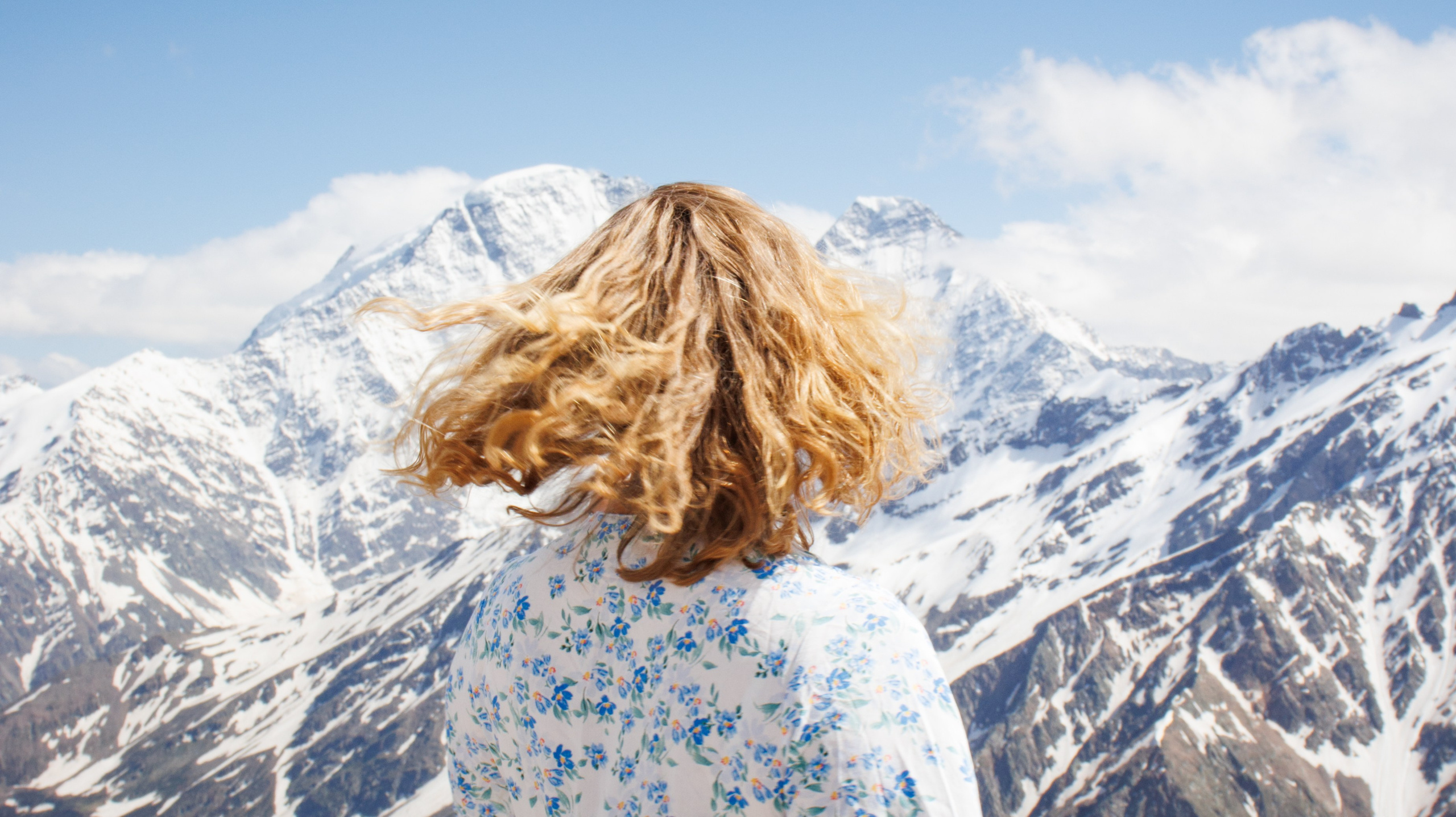 Портретка. Фотограф на трекинг и восхождение Эльбрус, Приэльбрусье. Елизавета Бобок