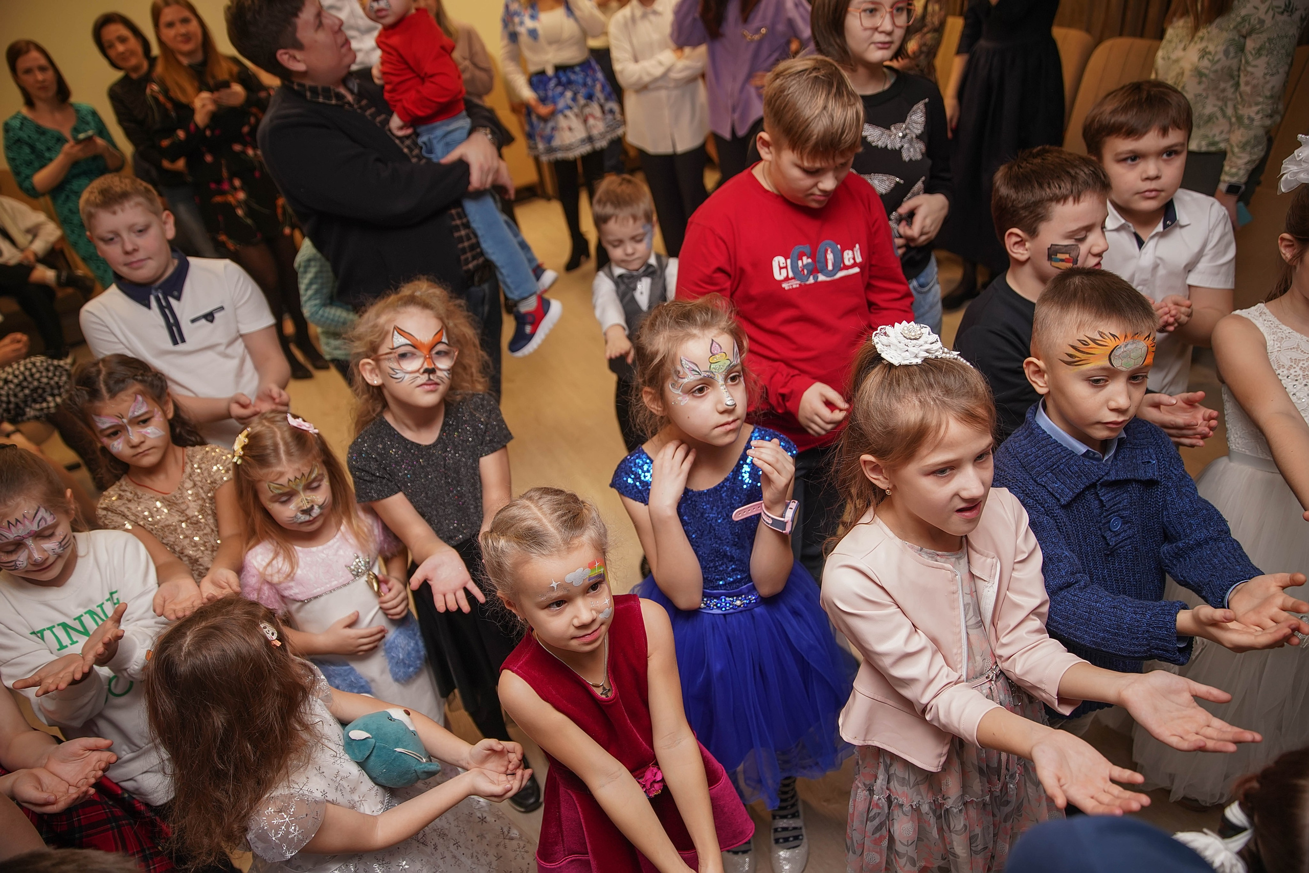 Елка НБД банк. Семейный и детский фотограф в Нижнем Новгороде
