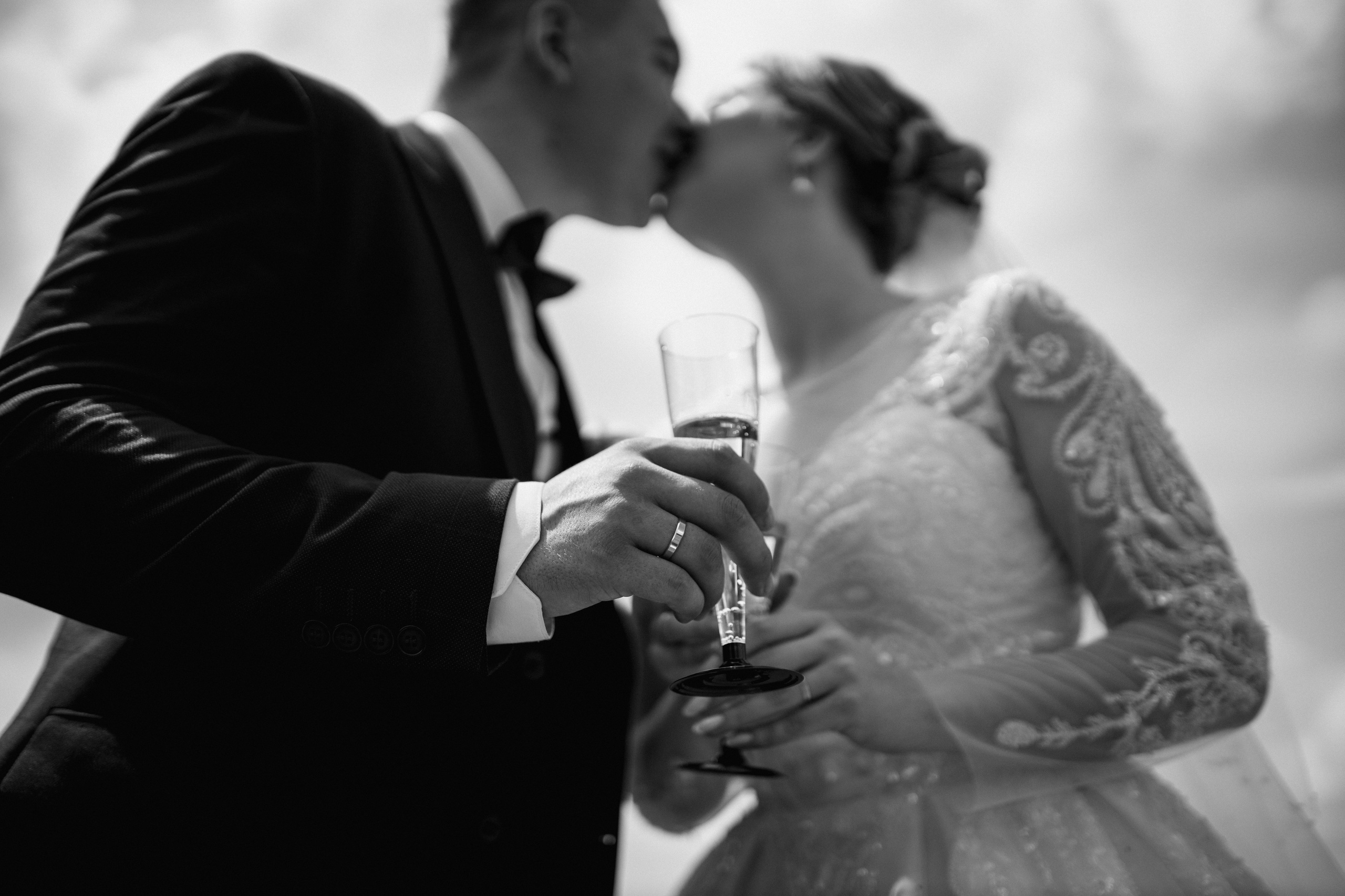 Свадебные съемки. Fashion и контент-фотограф в Москве Антон Попелнуха