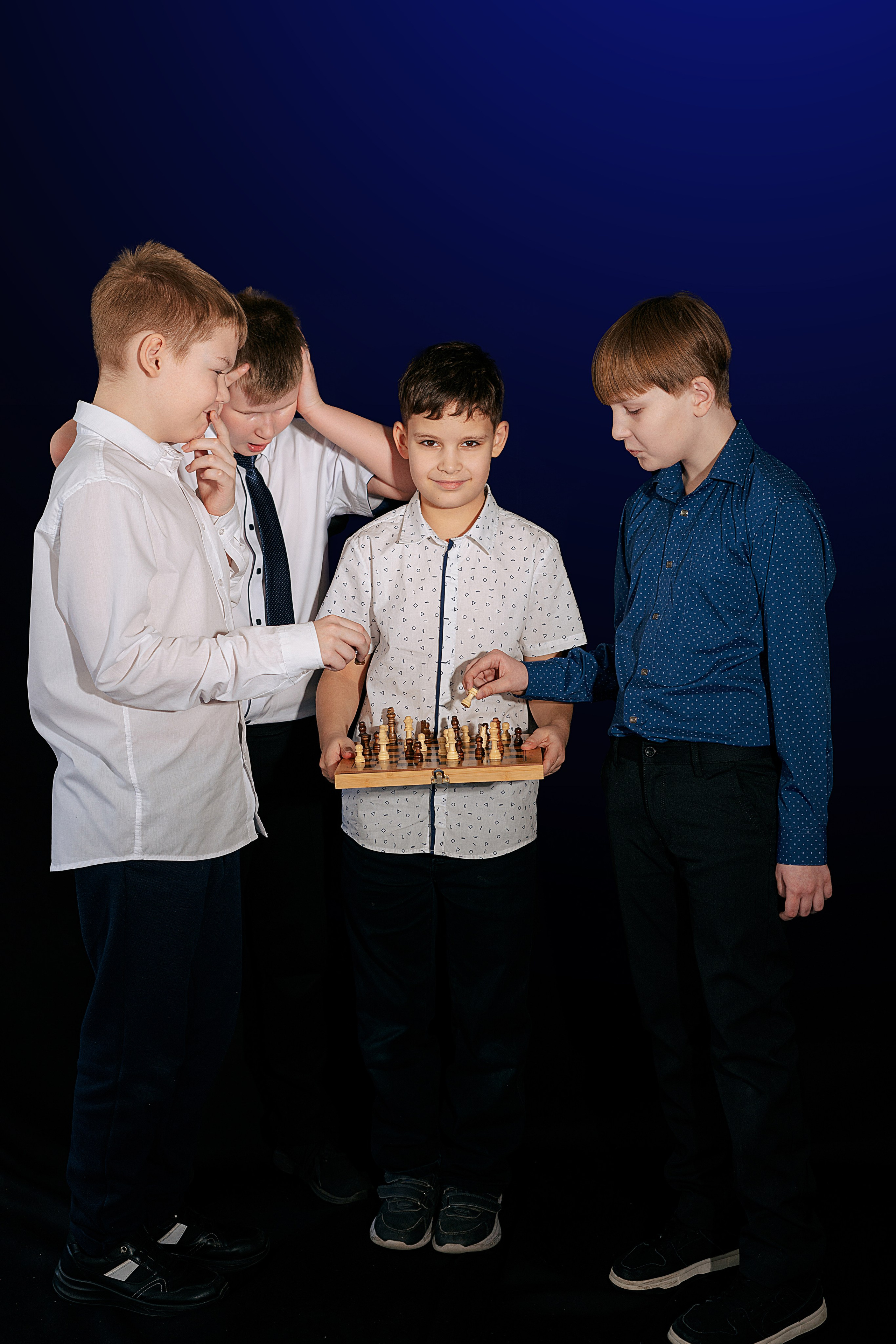 Групповые портреты. Школьный фотограф в Челябинске. Выпускные фотоальбомы