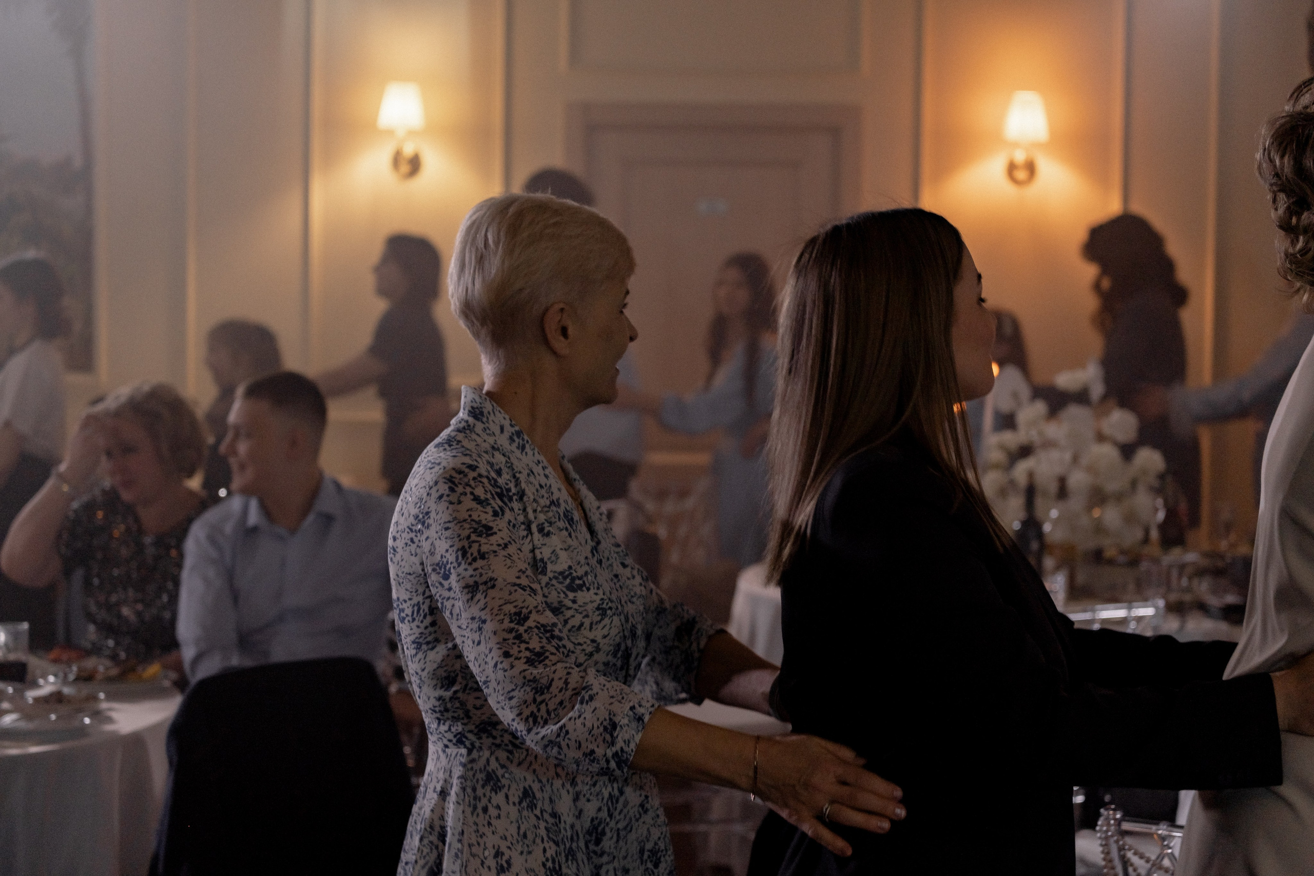 СВАДЕБНЫЙ БАНКЕТ (СНЯТО В СИБИРЕ В НИЖНЕВАРТОВСКЕ). Профессиональный фотограф, Санкт-Петербург — Виктория Богомолова