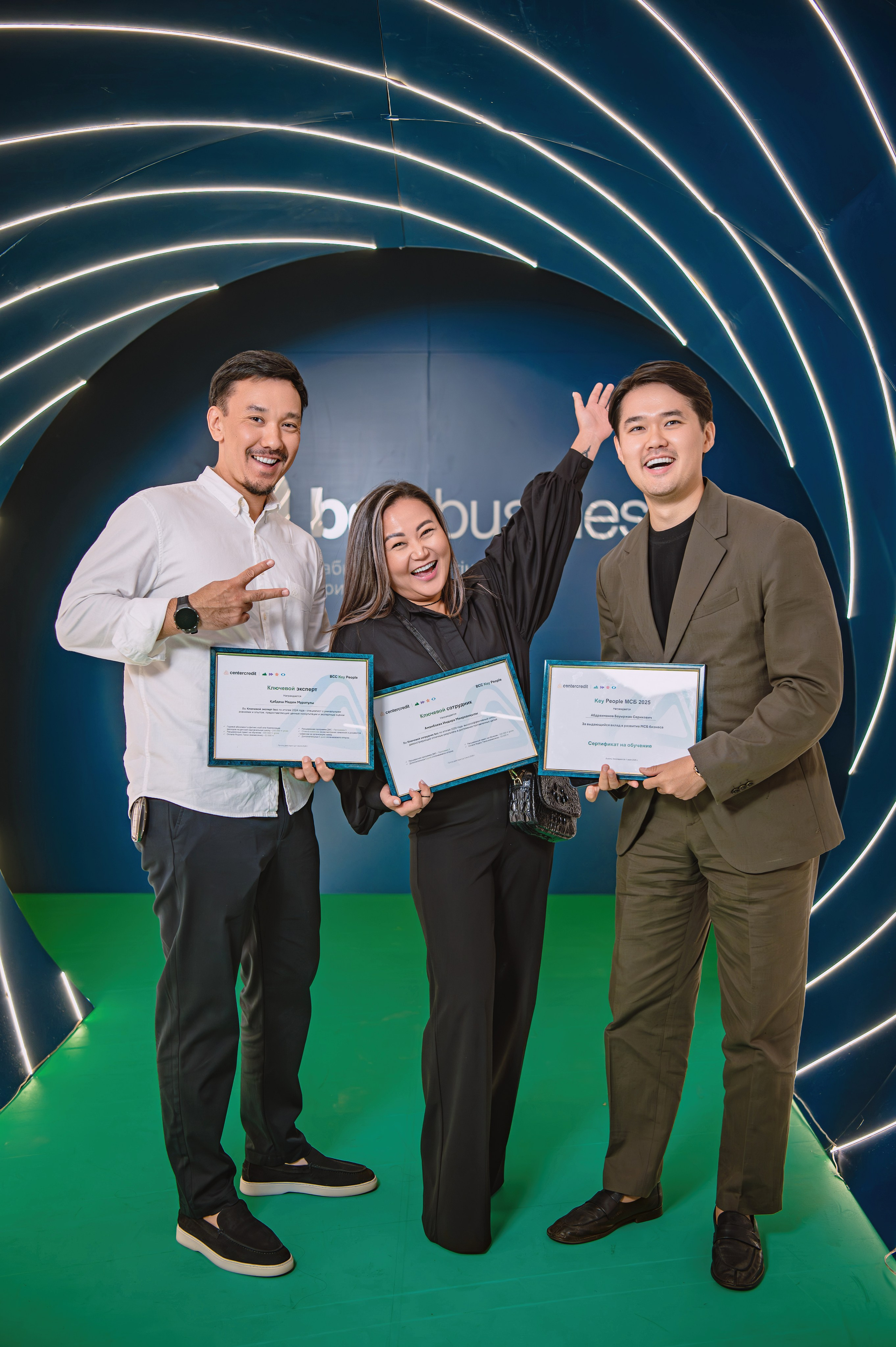 Конференции. Семинары. Елена Северина фотограф, Алматы: репортаж (спорт, концерты, конференции), предметная и фуд-съёмка, портреты, каталоги, фэшн, ретушь