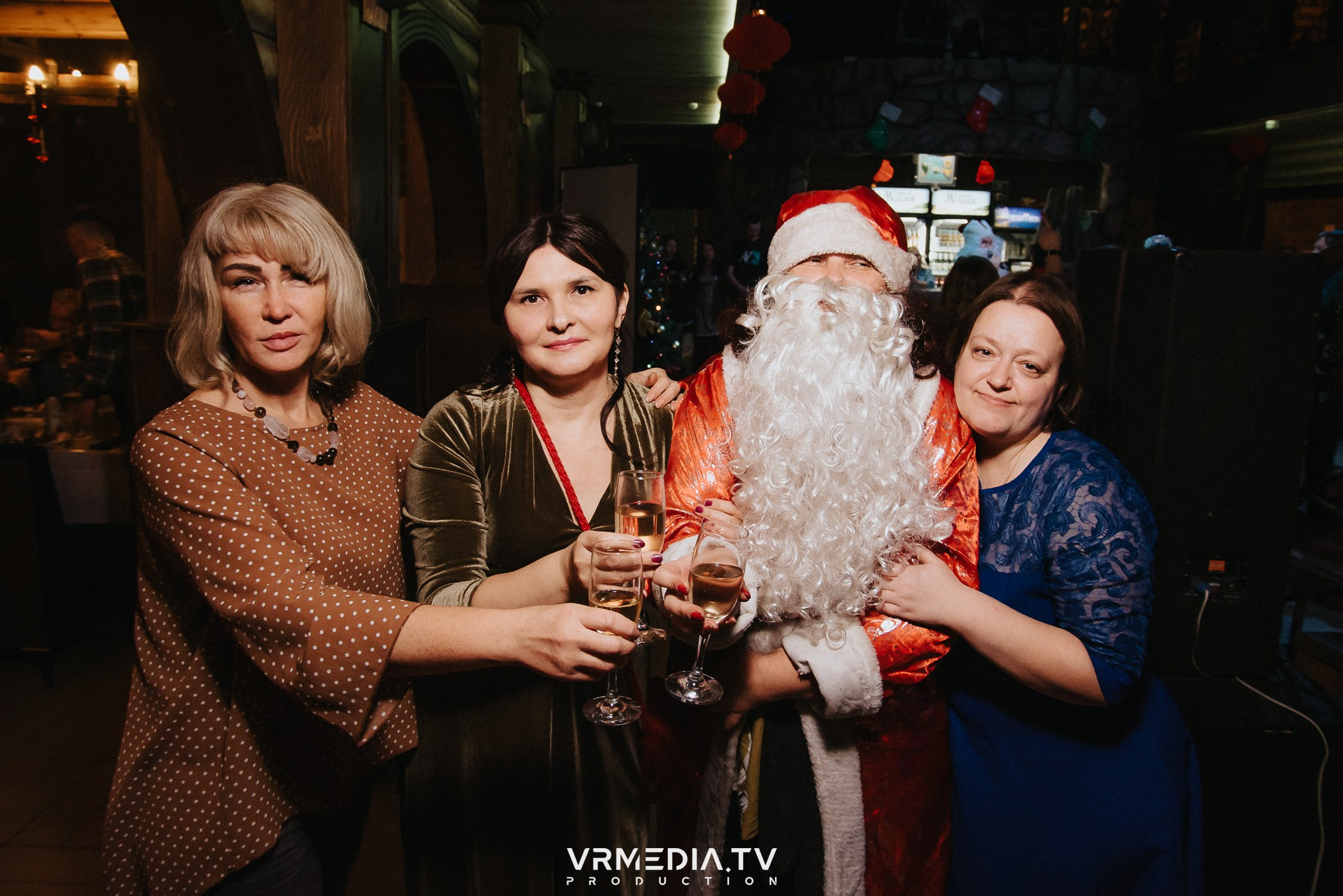 Новогодний вечер «У Петровича»