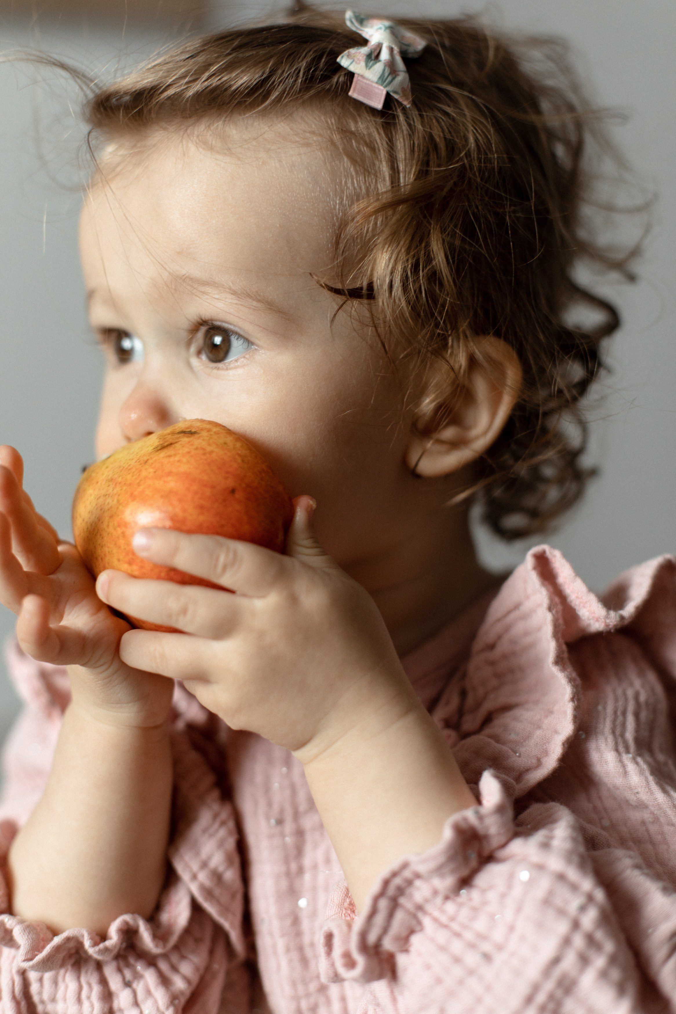 Домашняя фотосессия мама и дочка. Семейный фотограф Челябинск