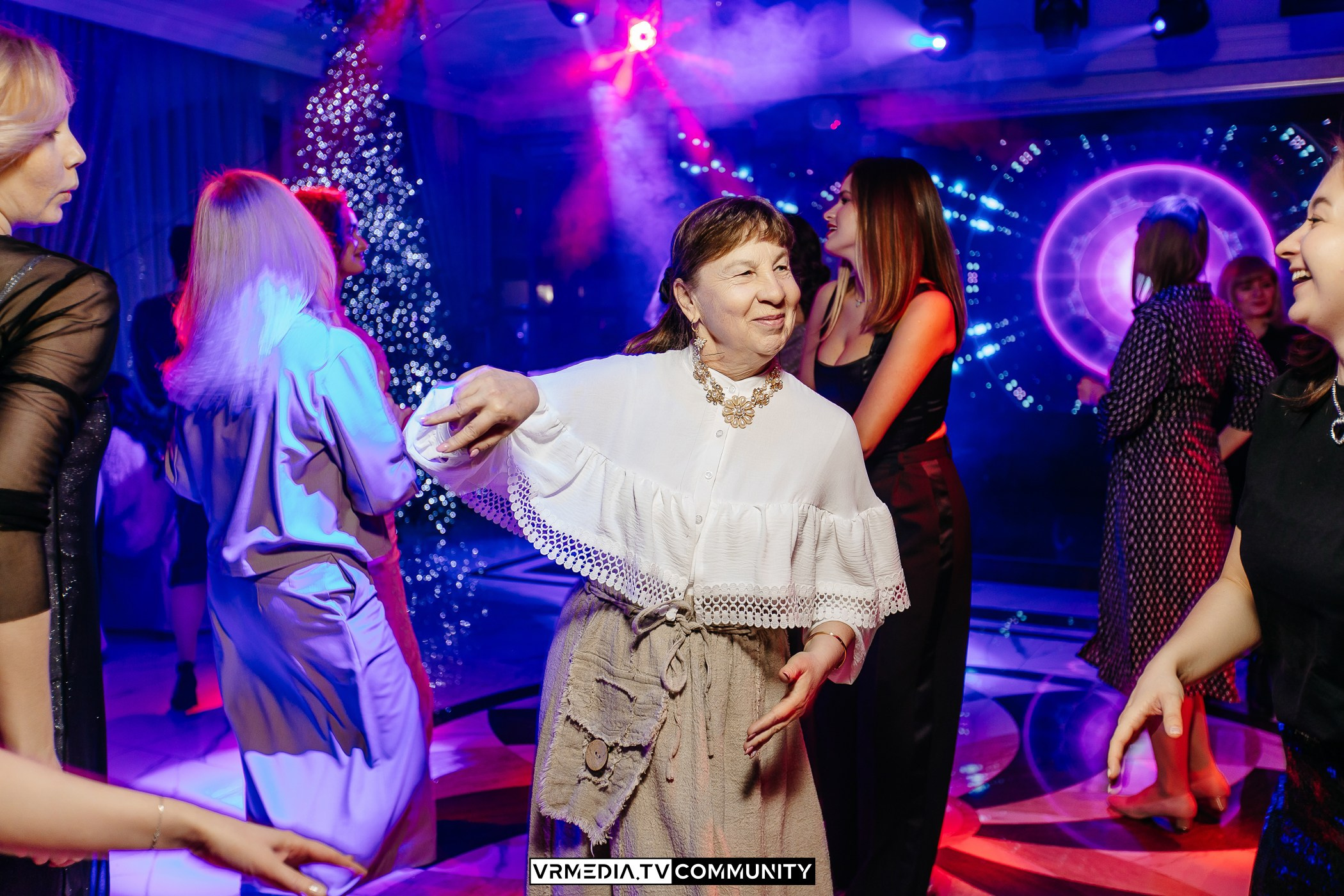 Мюзикл «12 Месяцев» в ресторане «Лазурный берег»