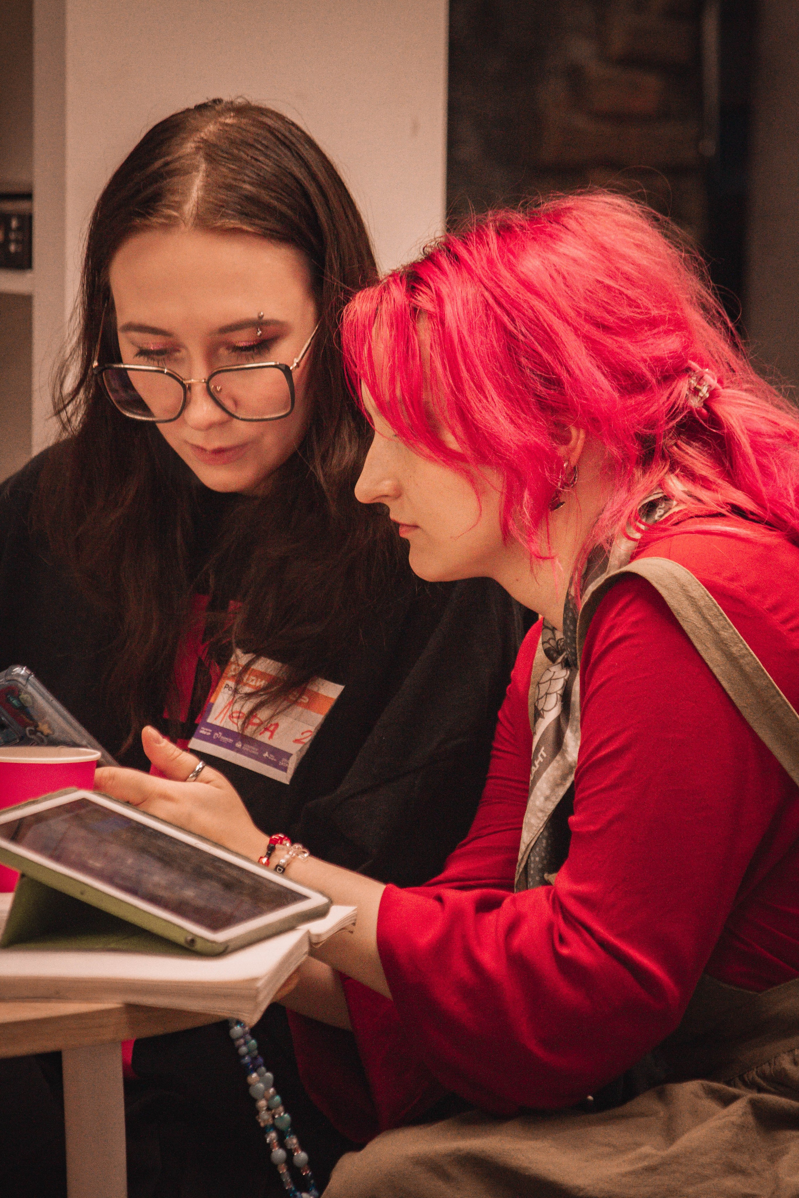 ЖЕНСКИЙ ГЕЙМДЖЕМ — Творческий сбор разработчиц. Создадим шедевр? Виталина и её фотоискусство