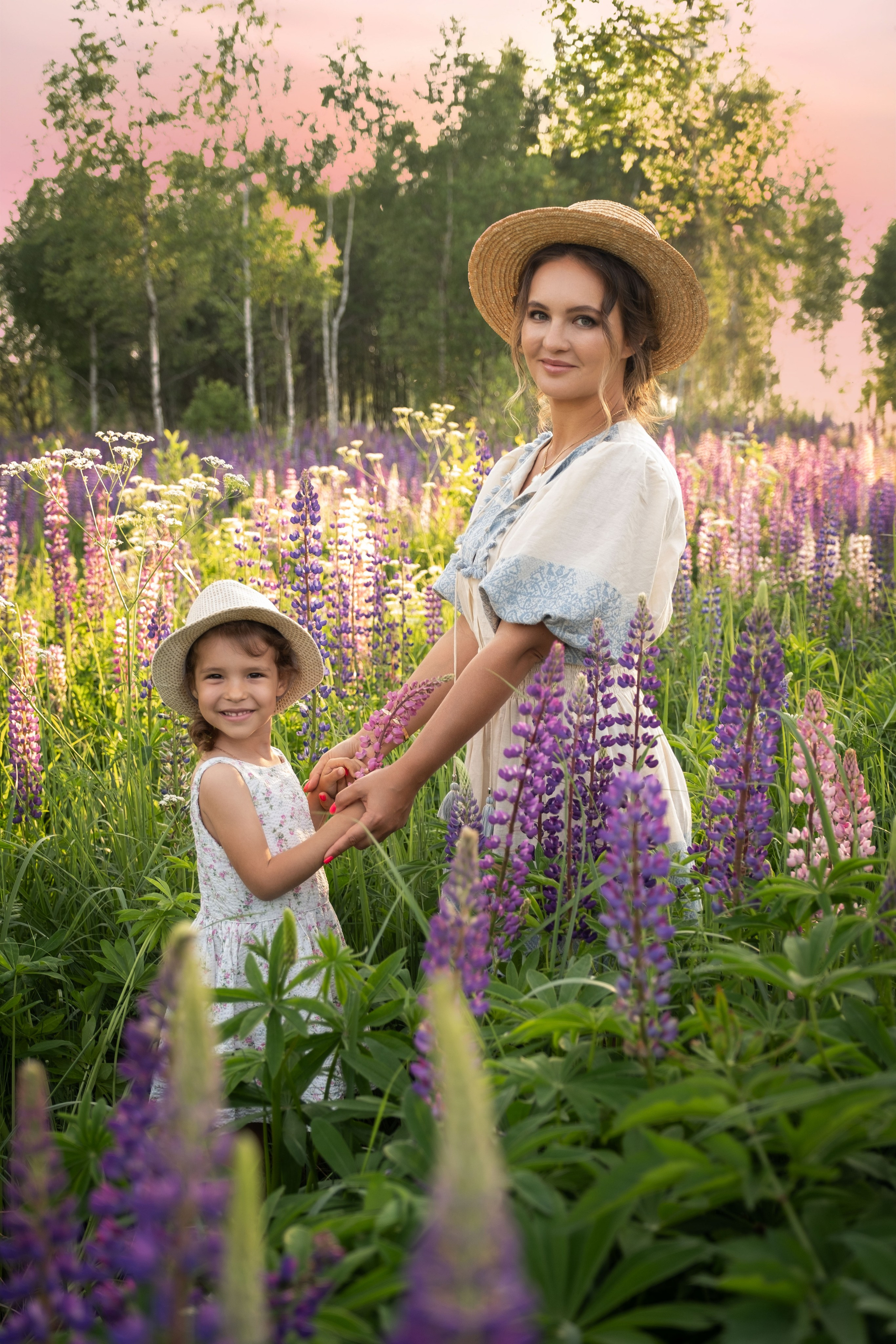 Семейная фотосессия на природе. Фотограф беременности Демочкина Елена