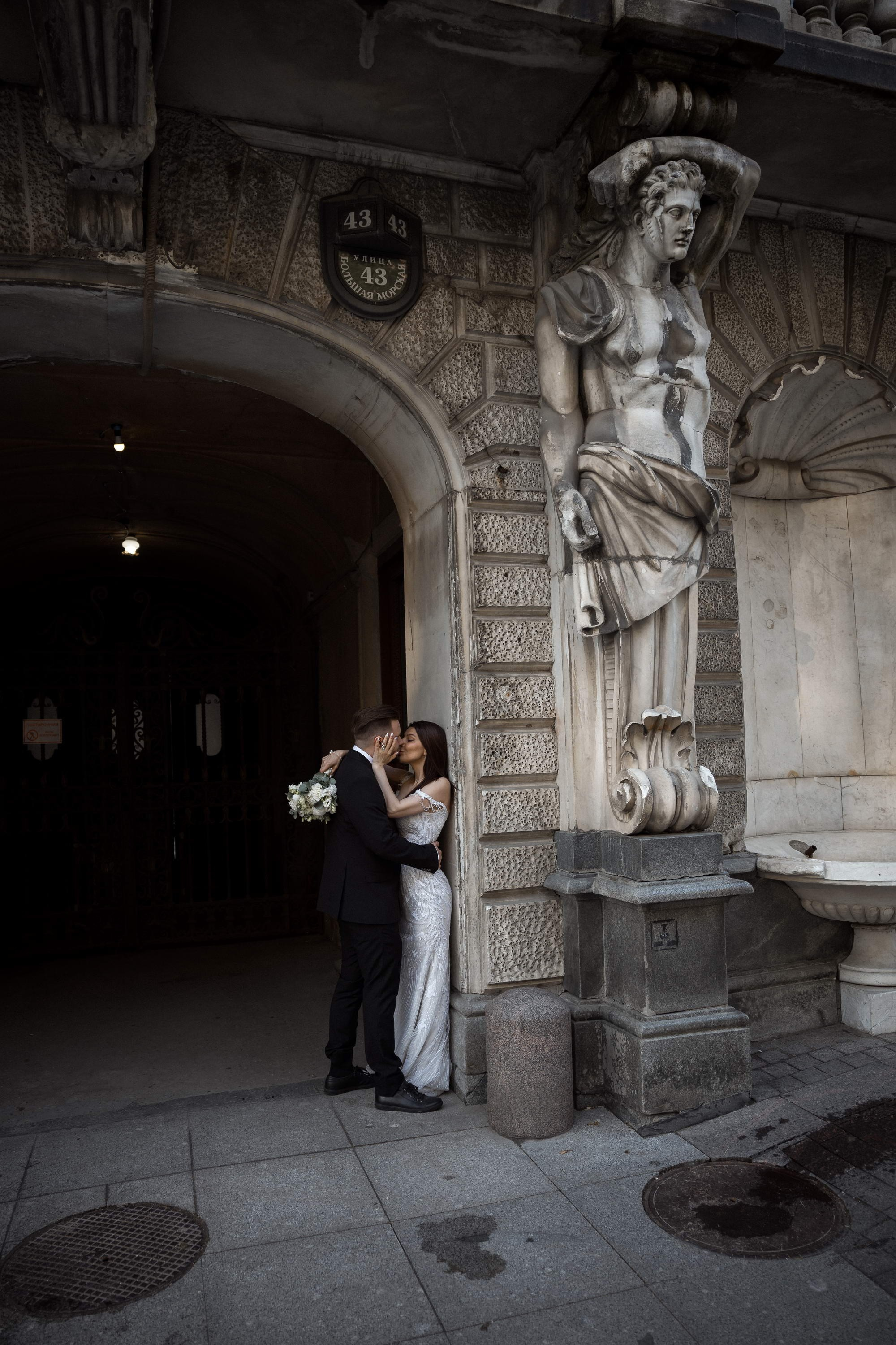Свадьба в Питере. Свадебный фотограф Игорь Брундасов 8PHOTO на свадьбу венчание загс СПб