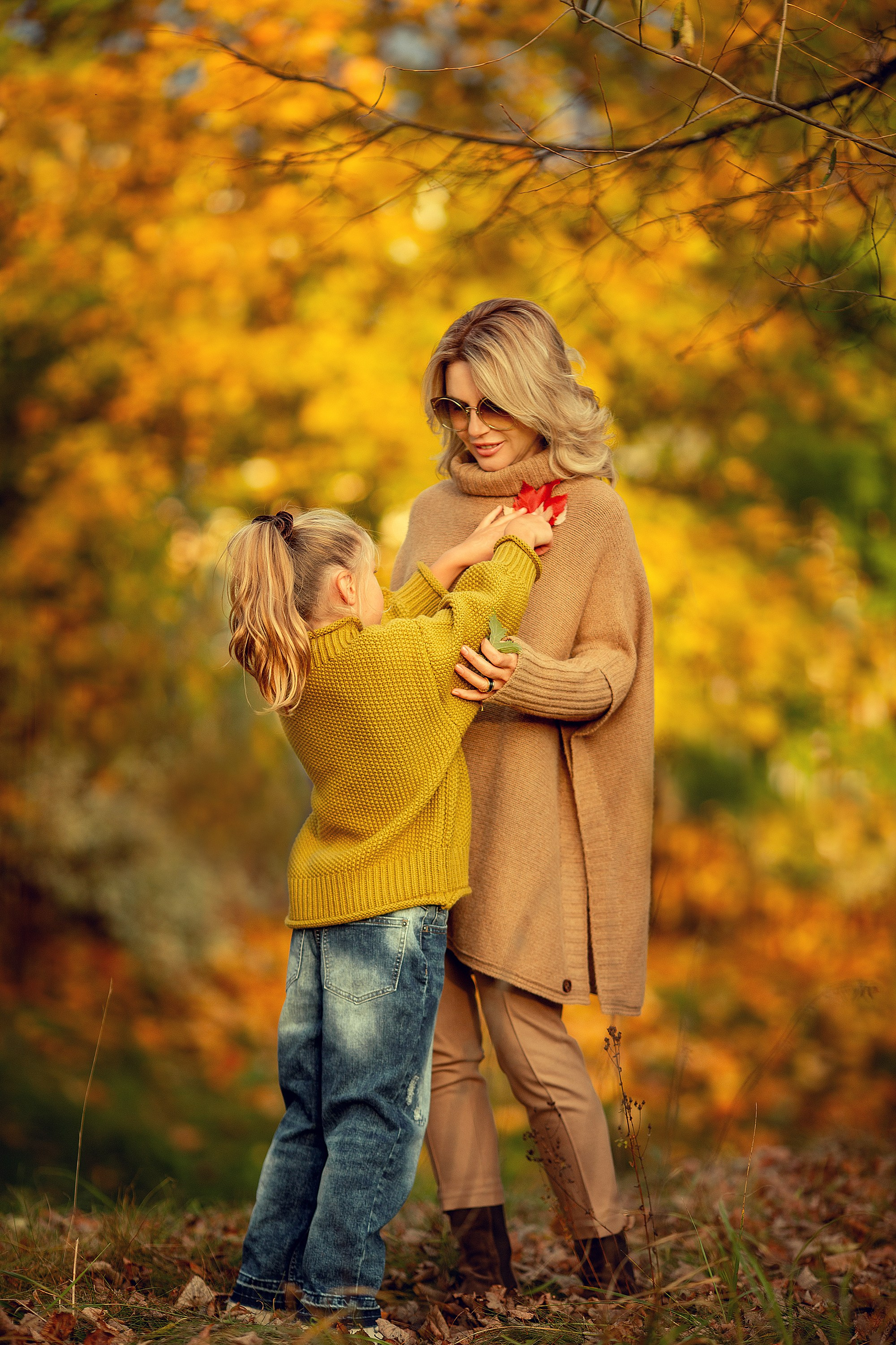 Семейная фотосессия в осеннем парке. Семейный фотограф Татьяна Надеждина | Москва, Московская область, Ярославль