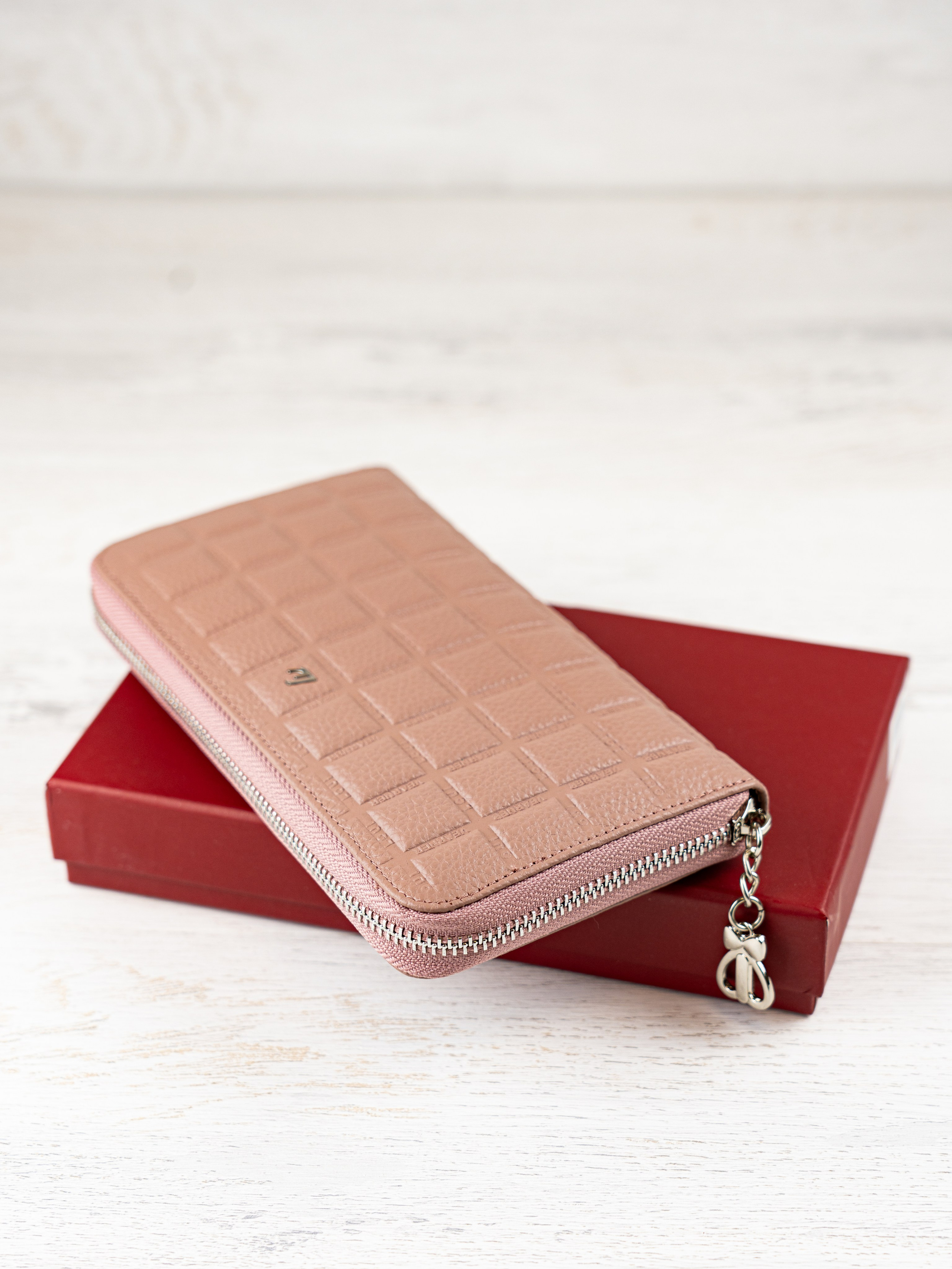 Фотосъемка кошельков для Маркетплейсов. Фотограф в городе Владимир